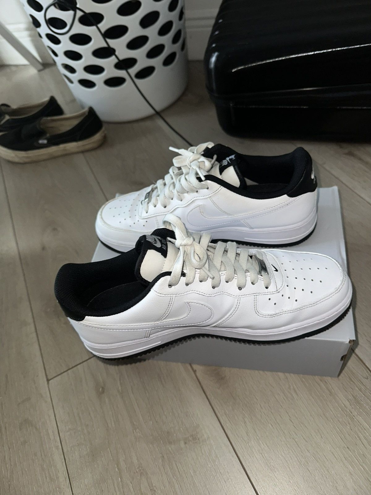 Nike Air Force 1 low white black (2022) Size US 10.5 / EU 43-44 - 4 Thumbnail