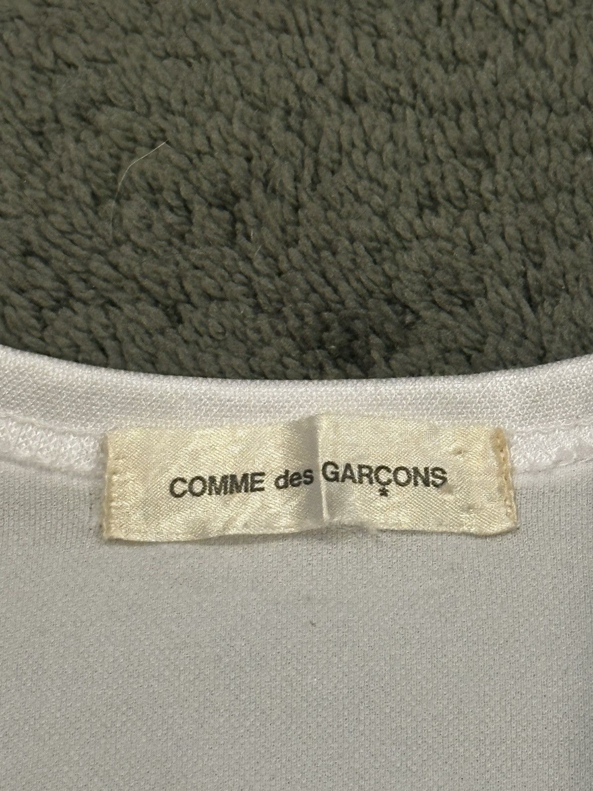 Comme des Garcons Comme Des Garcons Cut and See Patchwork Mesh T Shirt Size US S / EU 44-46 / 1 - 5 Thumbnail