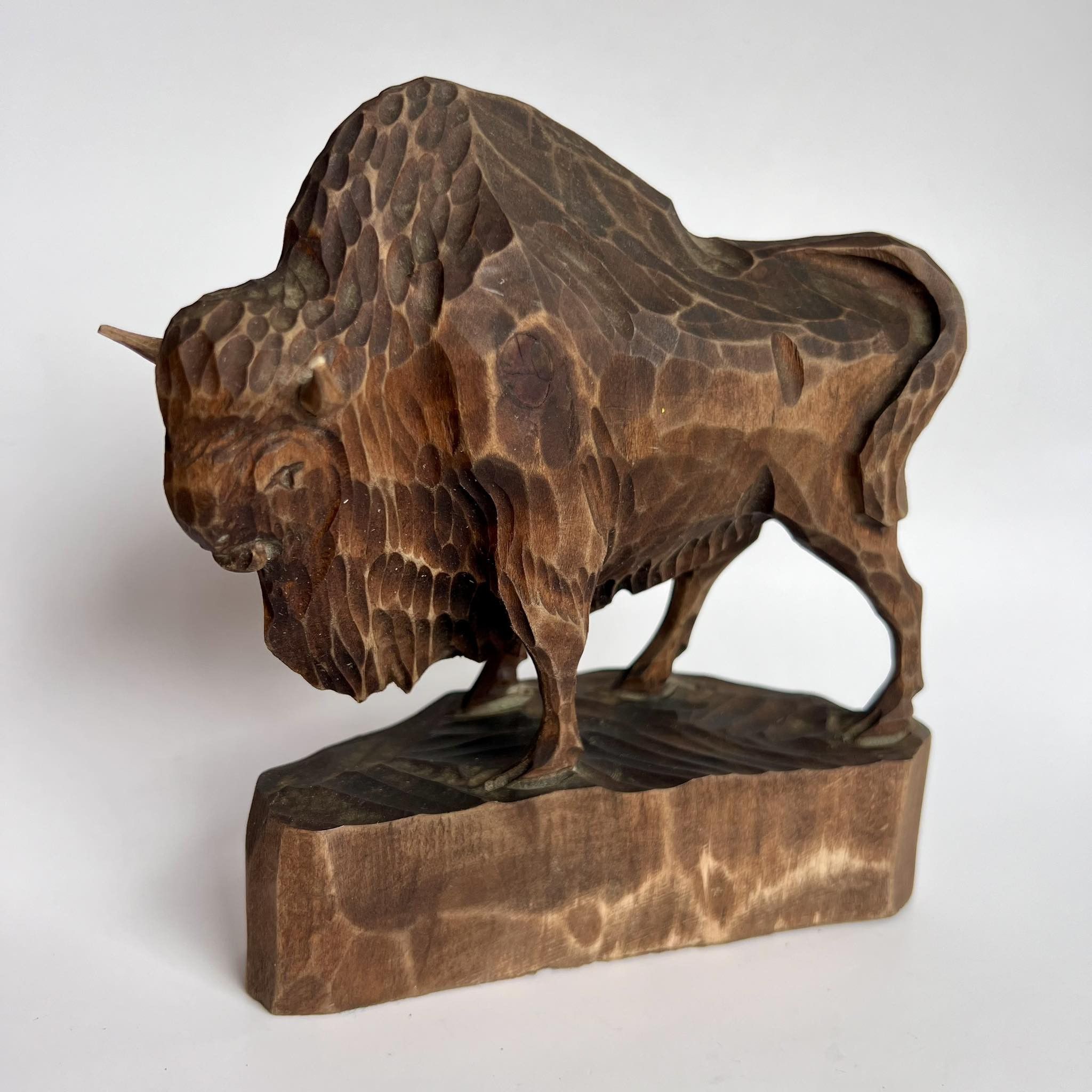 Vintage 1970 Vintage Art Wood Figure Statue Hand Carved Bison Size ONE SIZE - 1 Thumbnail