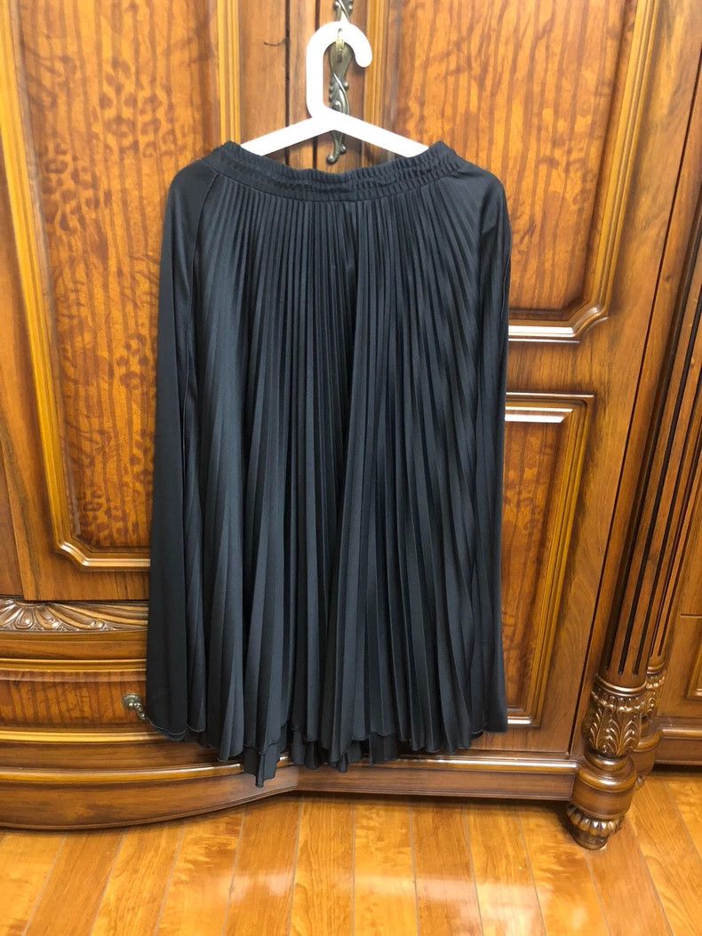 Valentino Valentino Women's pleated skirts Size L / US 10 / IT 46 - 3 Thumbnail