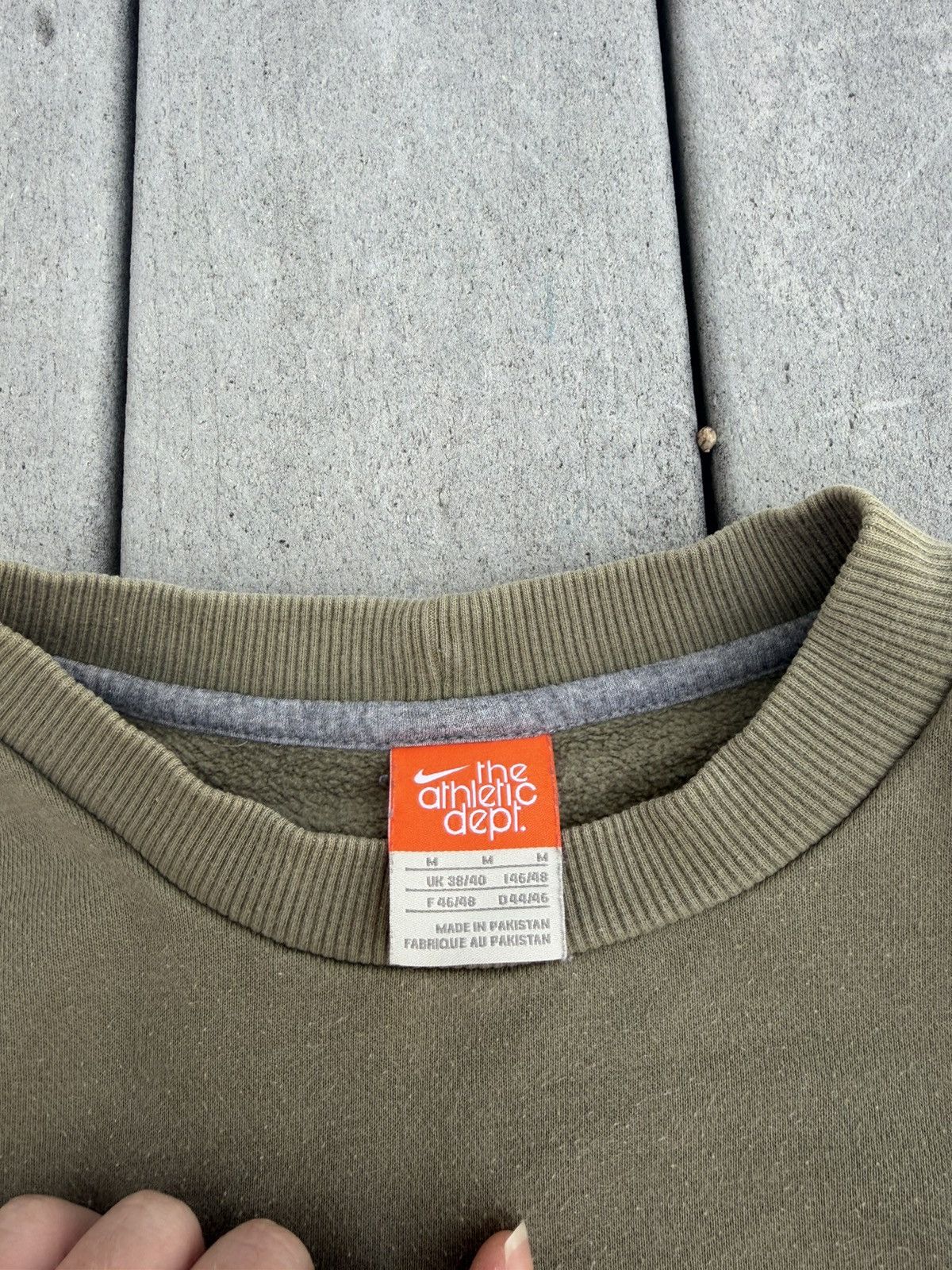Nike Y2K Nike sweatshirt Size US M / EU 48-50 / 2 - 2 Thumbnail