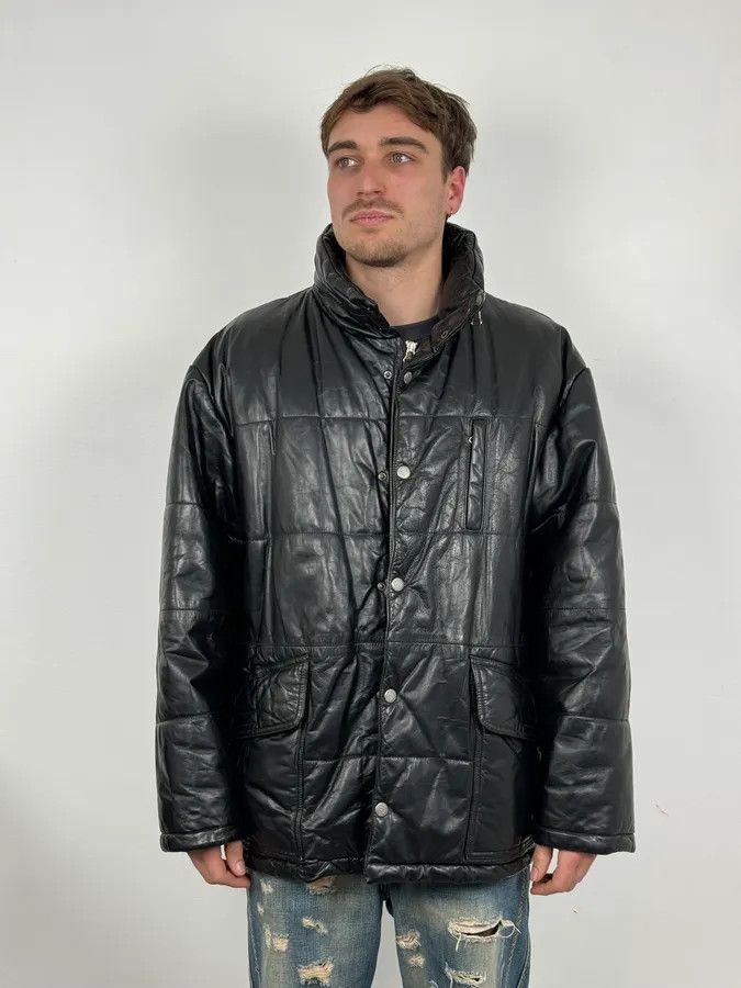 Armani 1990s Armani Black Leather Puffer Jacket Size US XL / EU 56 / 4 - 2 Thumbnail