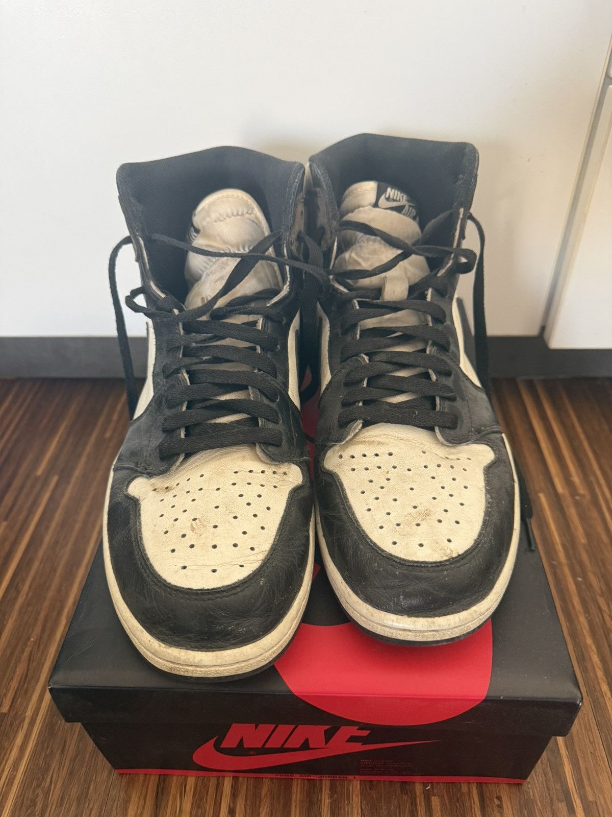 Jordan Brand Jordan 1 High dark mocha Size US 12.5 / EU 45-46 - 3 Thumbnail