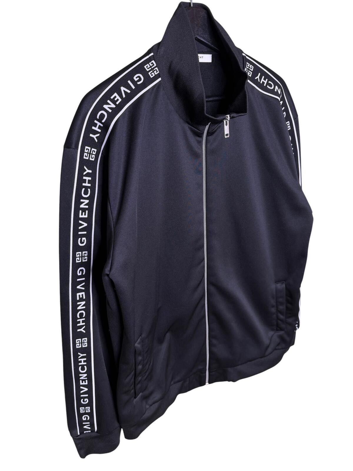 Givenchy Givenchy 4G Logo Tape Track Jacket Black XL Size US XL / EU 56 / 4 - 2 Thumbnail