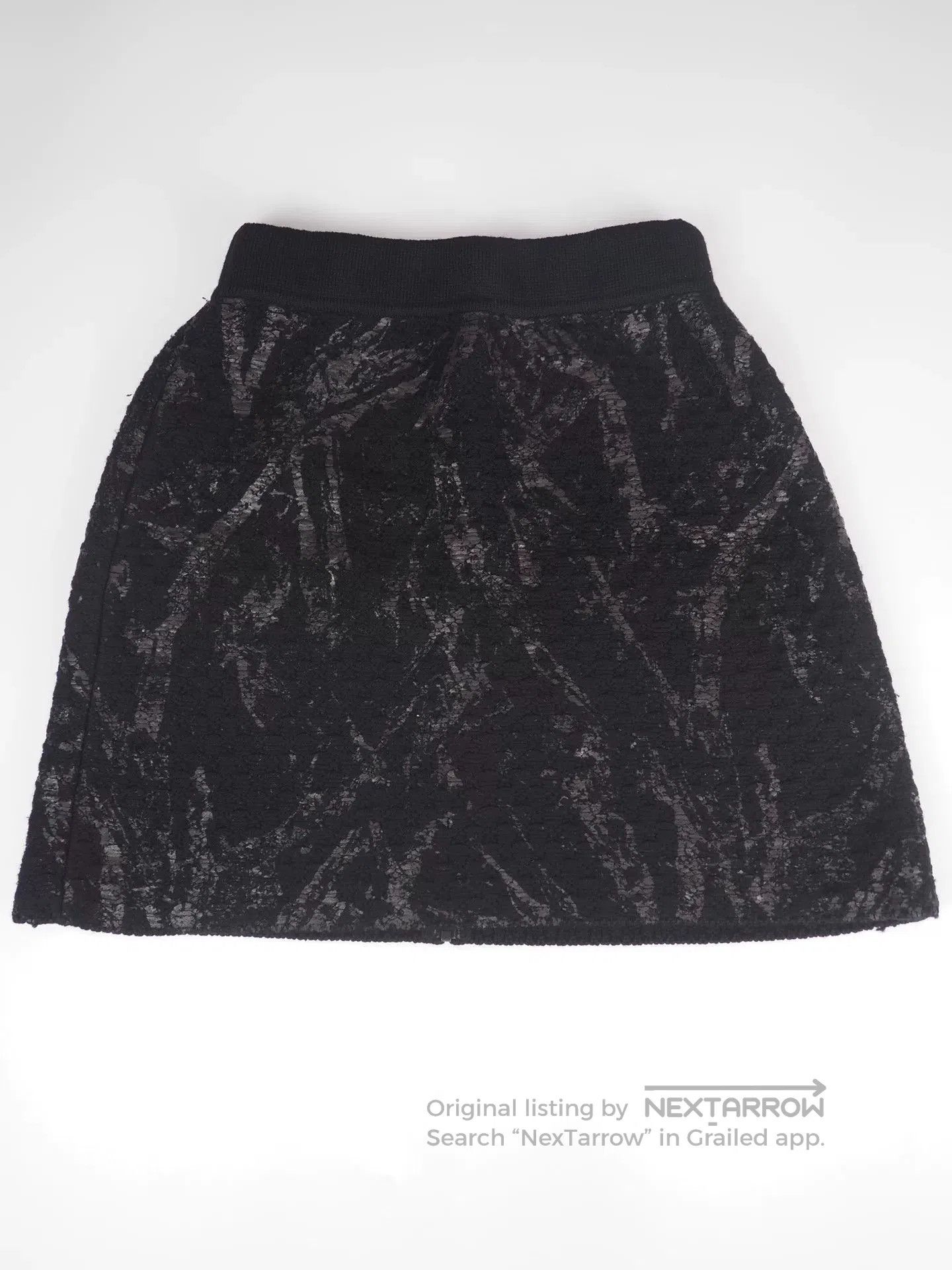 Chanel chanel black knit zip-up coco mark skirt. Size US 36 / EU 52 - 2 Thumbnail