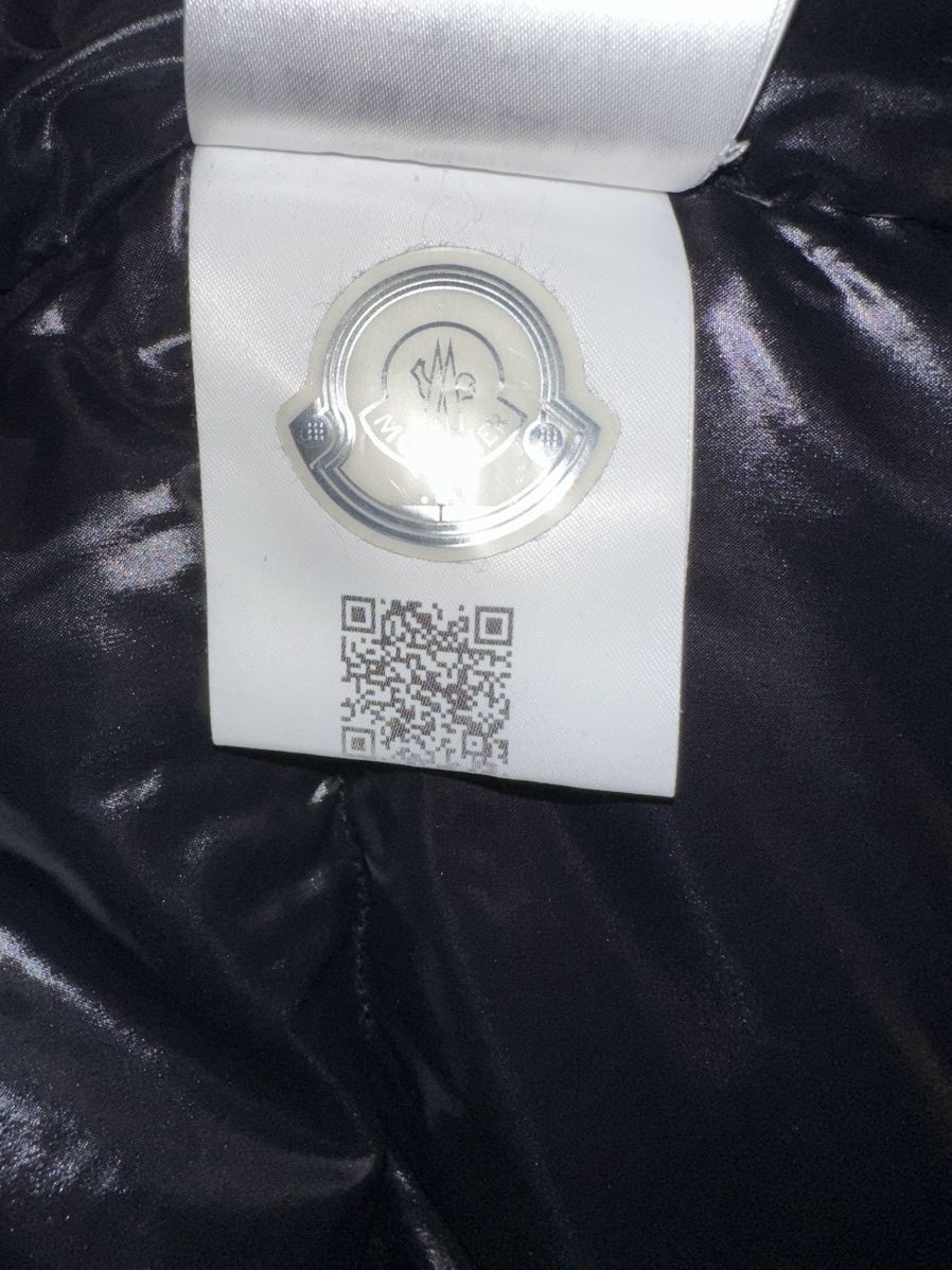 Moncler Moncler Montcla jacket Size US L / EU 52-54 / 3 - 6 Thumbnail
