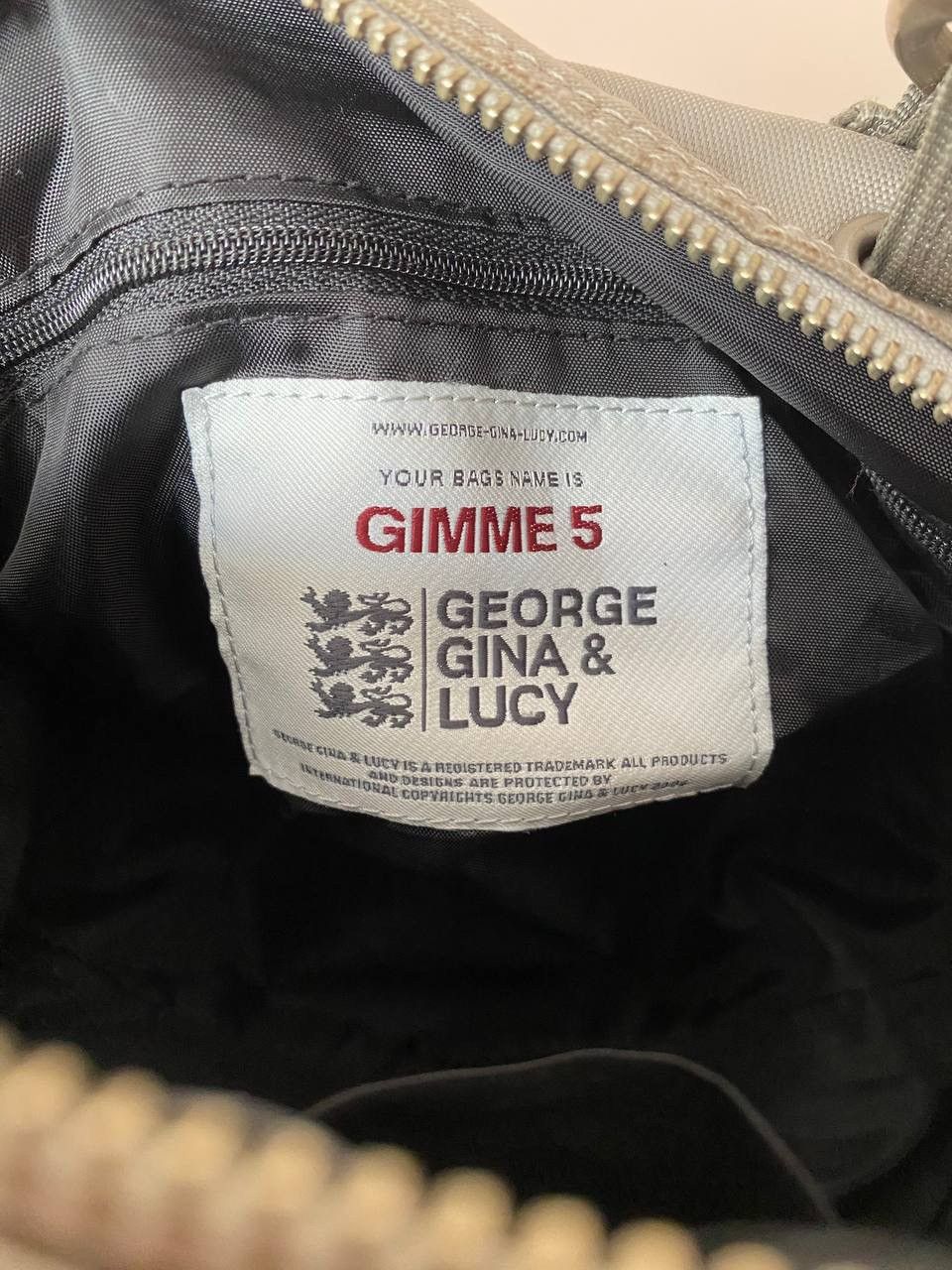 Vintage George Gina Lucy Gimme 5 multipocket bag GGL y2k