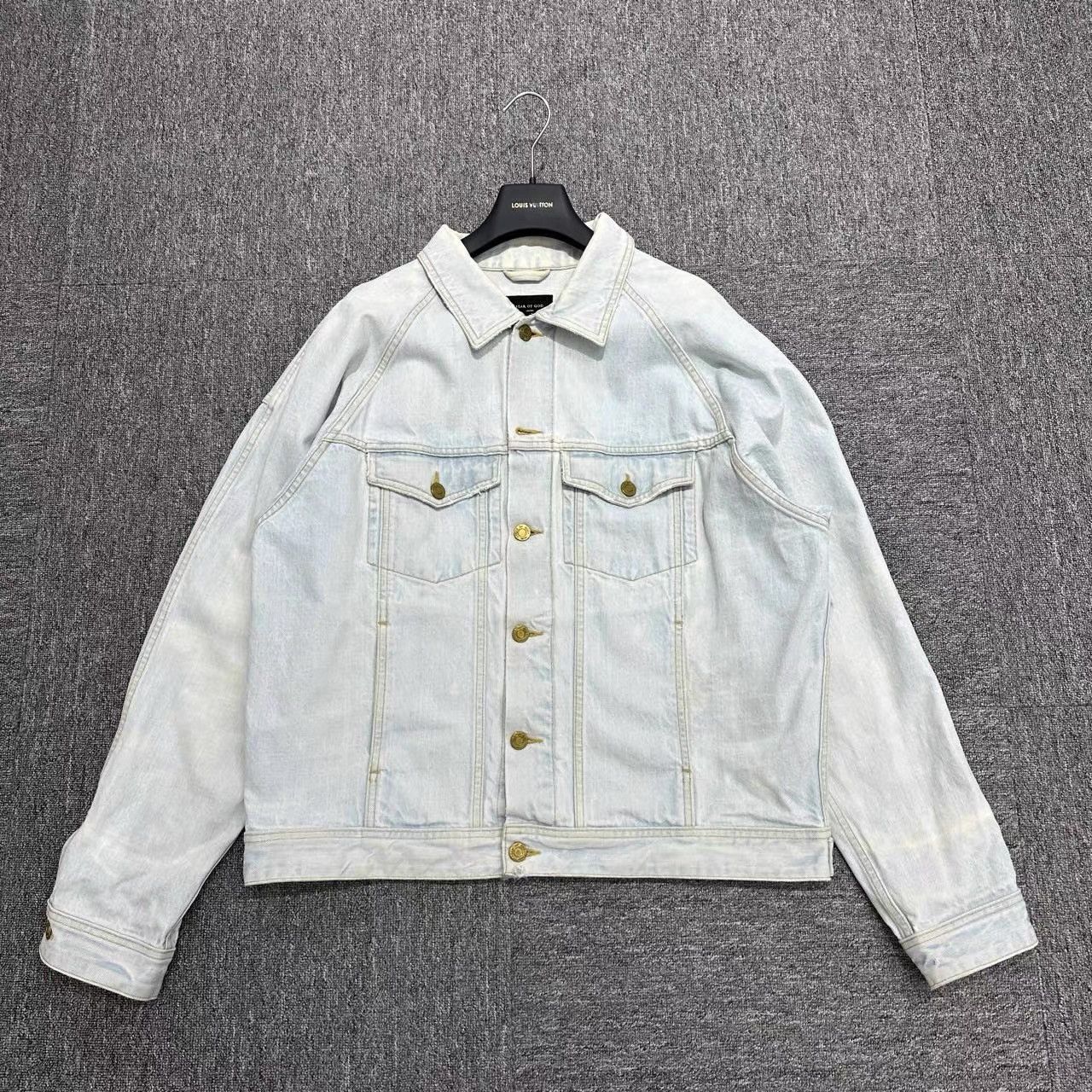 Fear of God Fear Of God 5th Light Wash Denim Jacket K28 Size US L / EU 52-54 / 3 - 1 Thumbnail