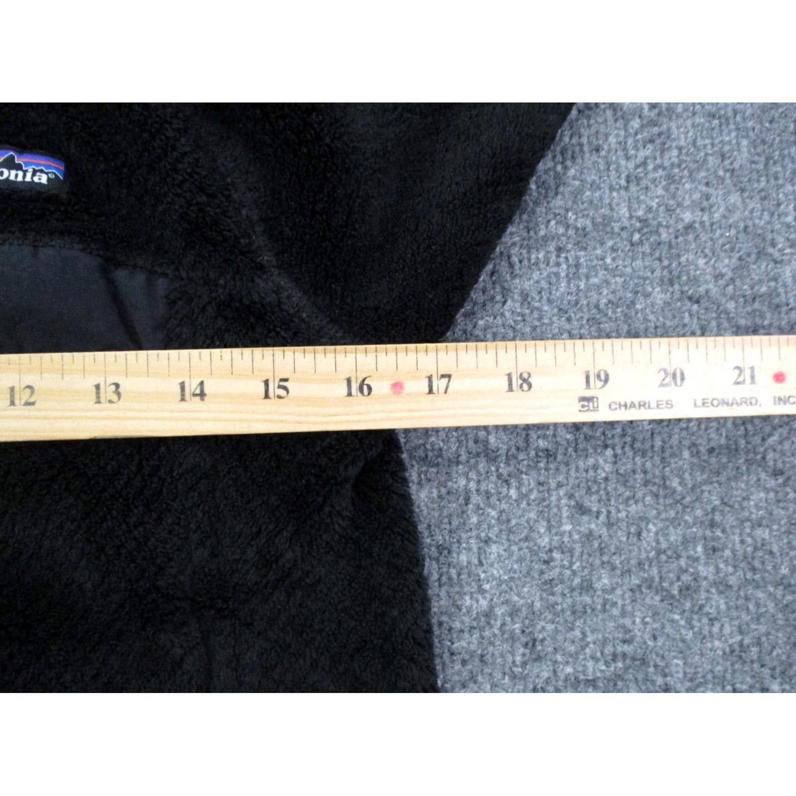 Patagonia Patagonia Snap T Fleece Jacket Women S Black Polartec Outdoor Camping 25442 Size S / US 4 / IT 40 - 5 Thumbnail