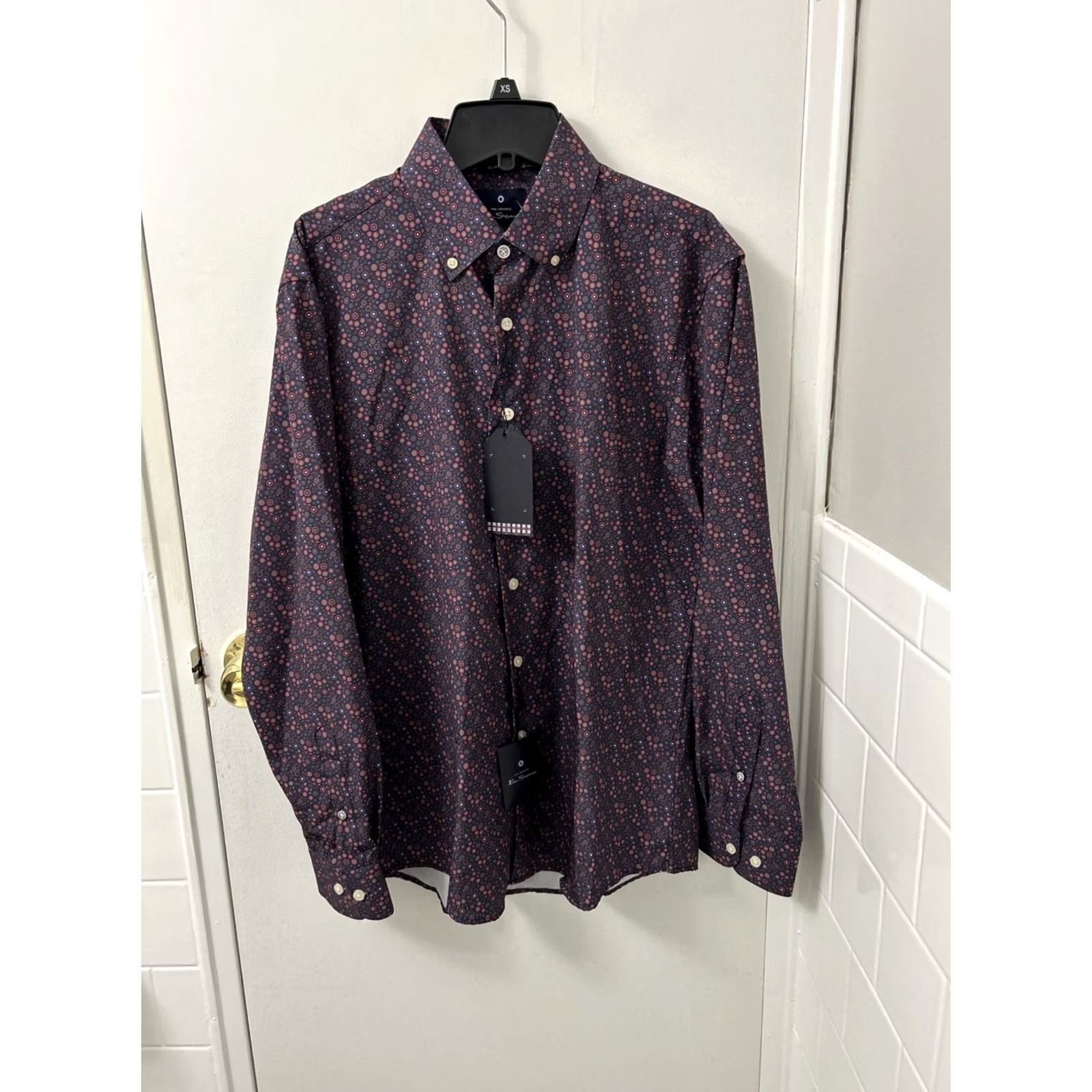 Ben Sherman Ben Sherman Slim Fit Button Down Shirt Mens Medium Black Floral L/S Slim Stretch Wrinkle Free Moisture Wicking Button-Up Pattern Floral Size US M / EU 48-50 / 2 - 2 Thumbnail
