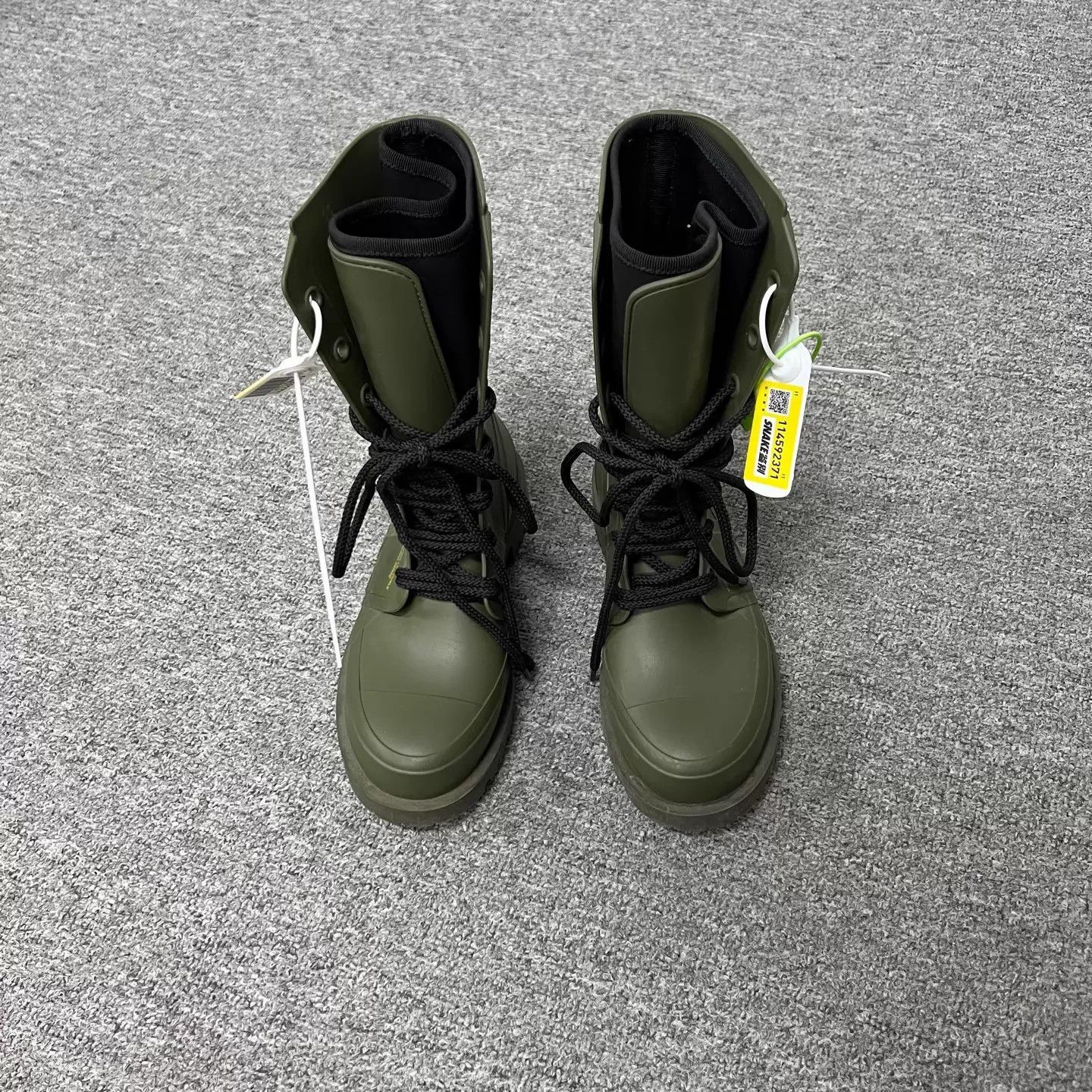 Dior Dior bee heel military green boots EUR36 99new Size US 5.5 / IT 35.5 - 3 Thumbnail