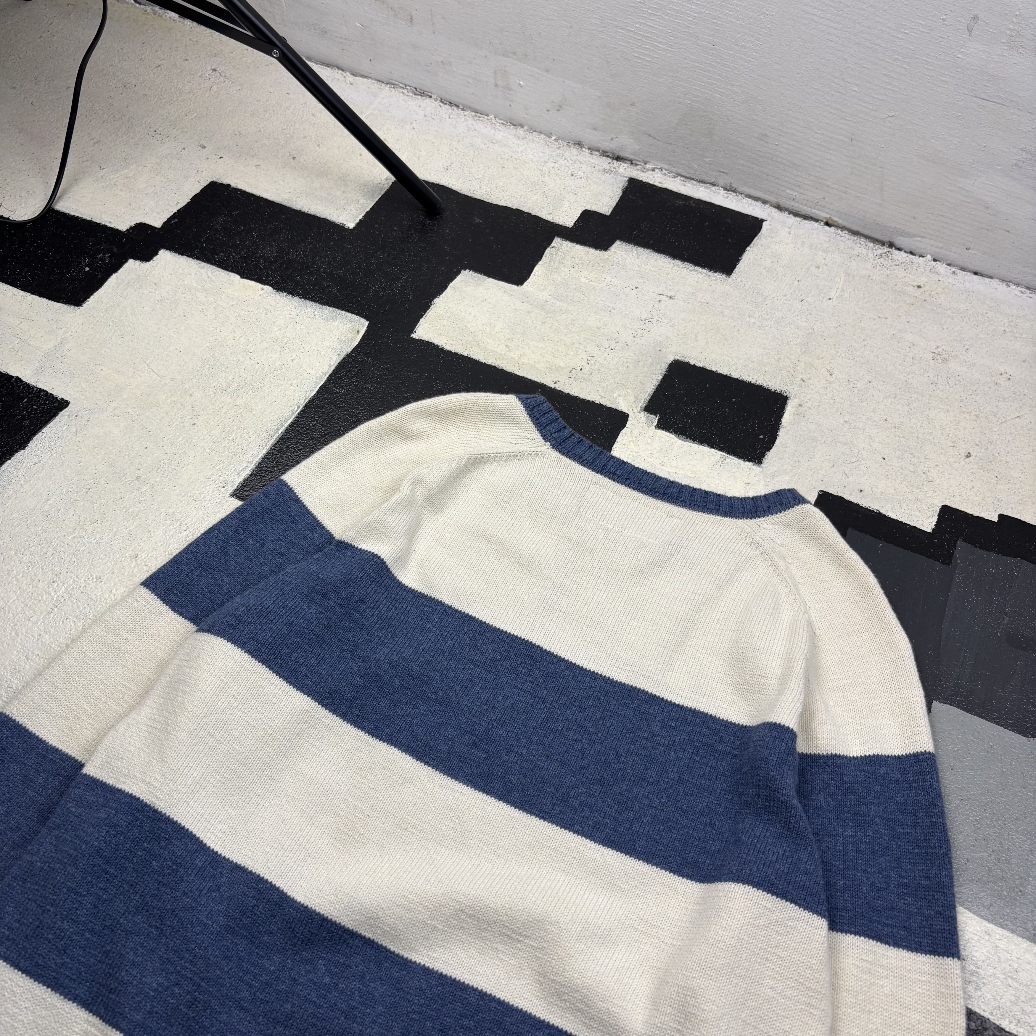 Other East & West Size US M / EU 48-50 / 2 - 5 Thumbnail