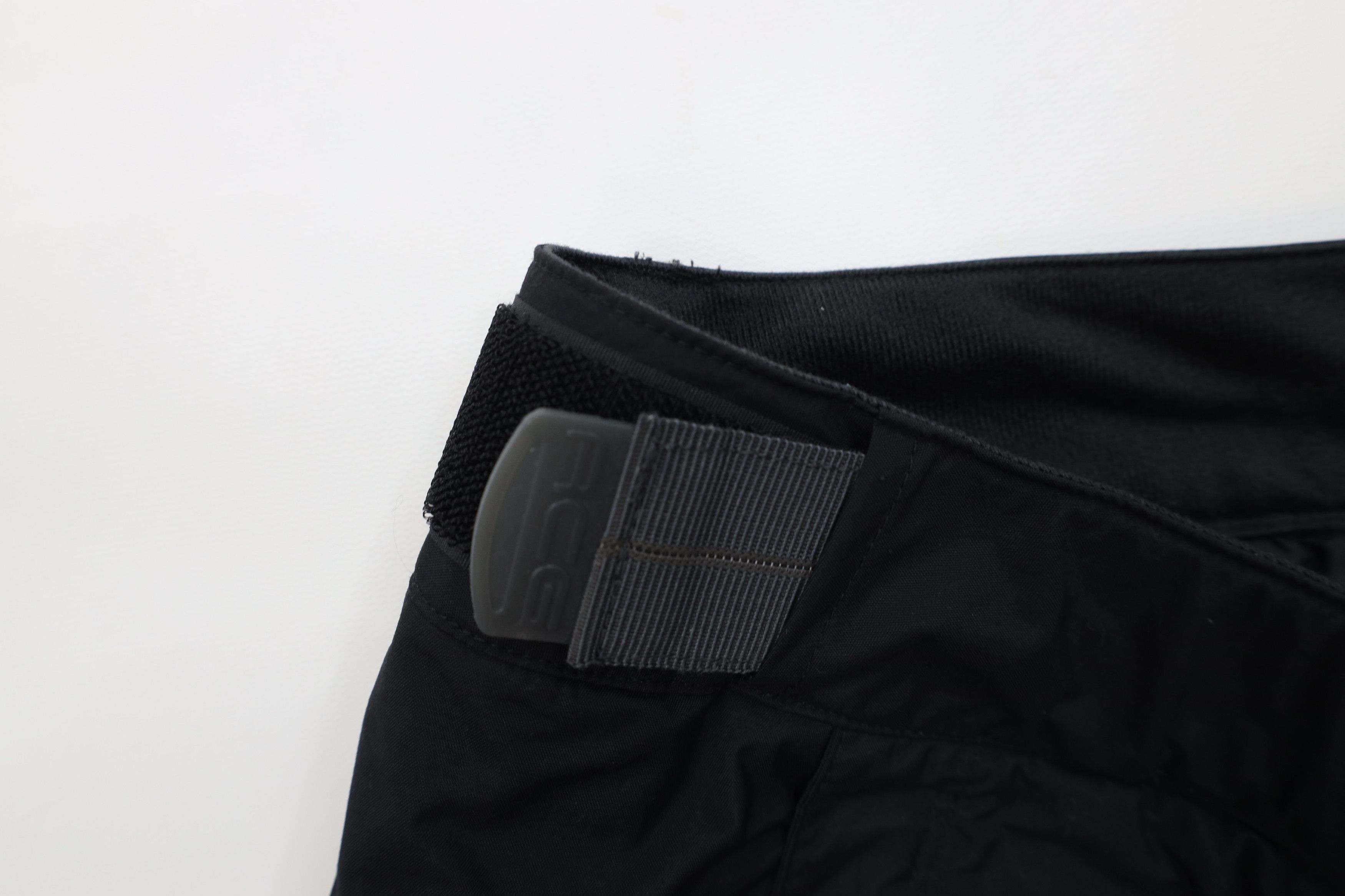 Nike Vintage Nike ACG Mini Swoosh Ski Snowboard Snow Pants Black Size 36" / US 14 / IT 50 - 8 Thumbnail