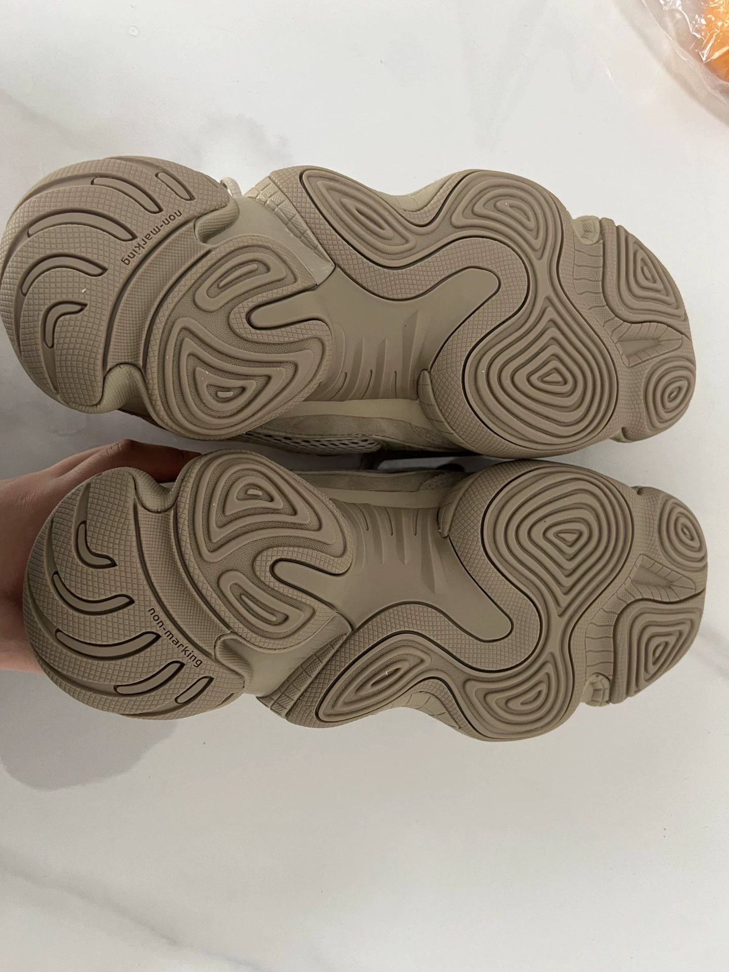 Yeezy Yeezy 500 Taupe Light 45 (New) Size US 12.5 / EU 45-46 - 5 Thumbnail