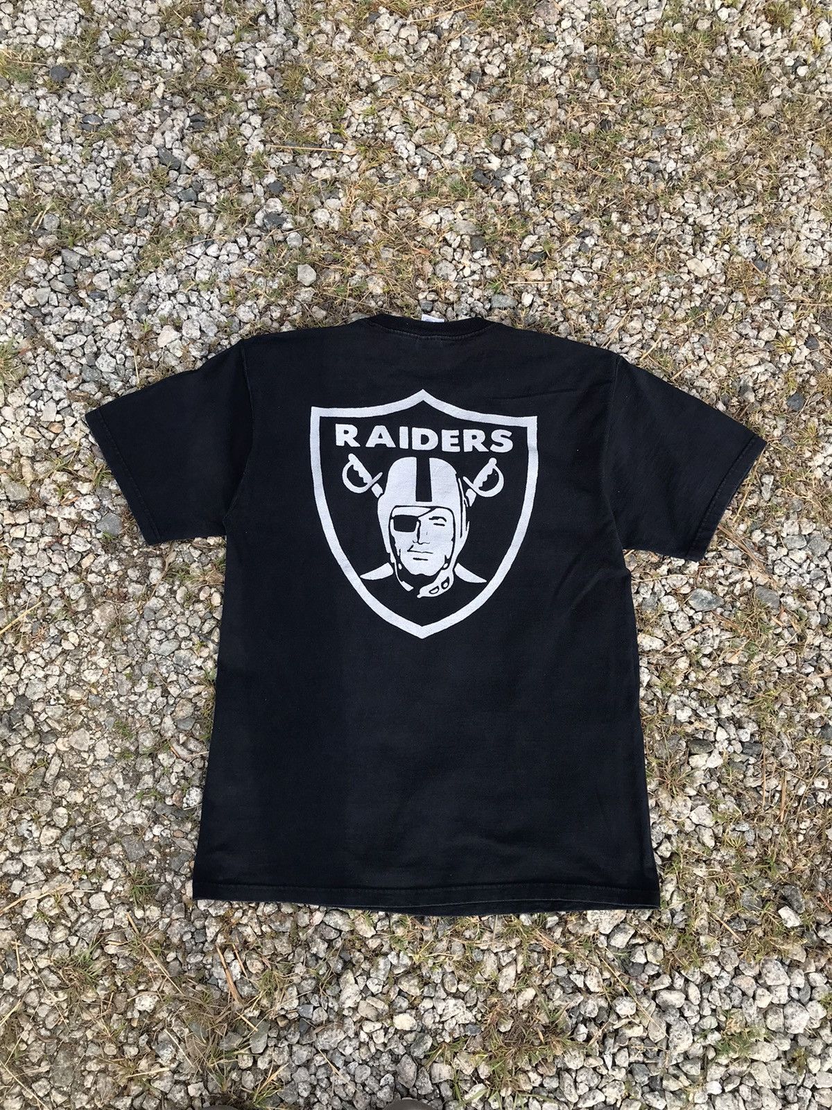 NFL Vintage Raiders Real Women Wear Black Tee Size US L / EU 52-54 / 3 - 6 Thumbnail