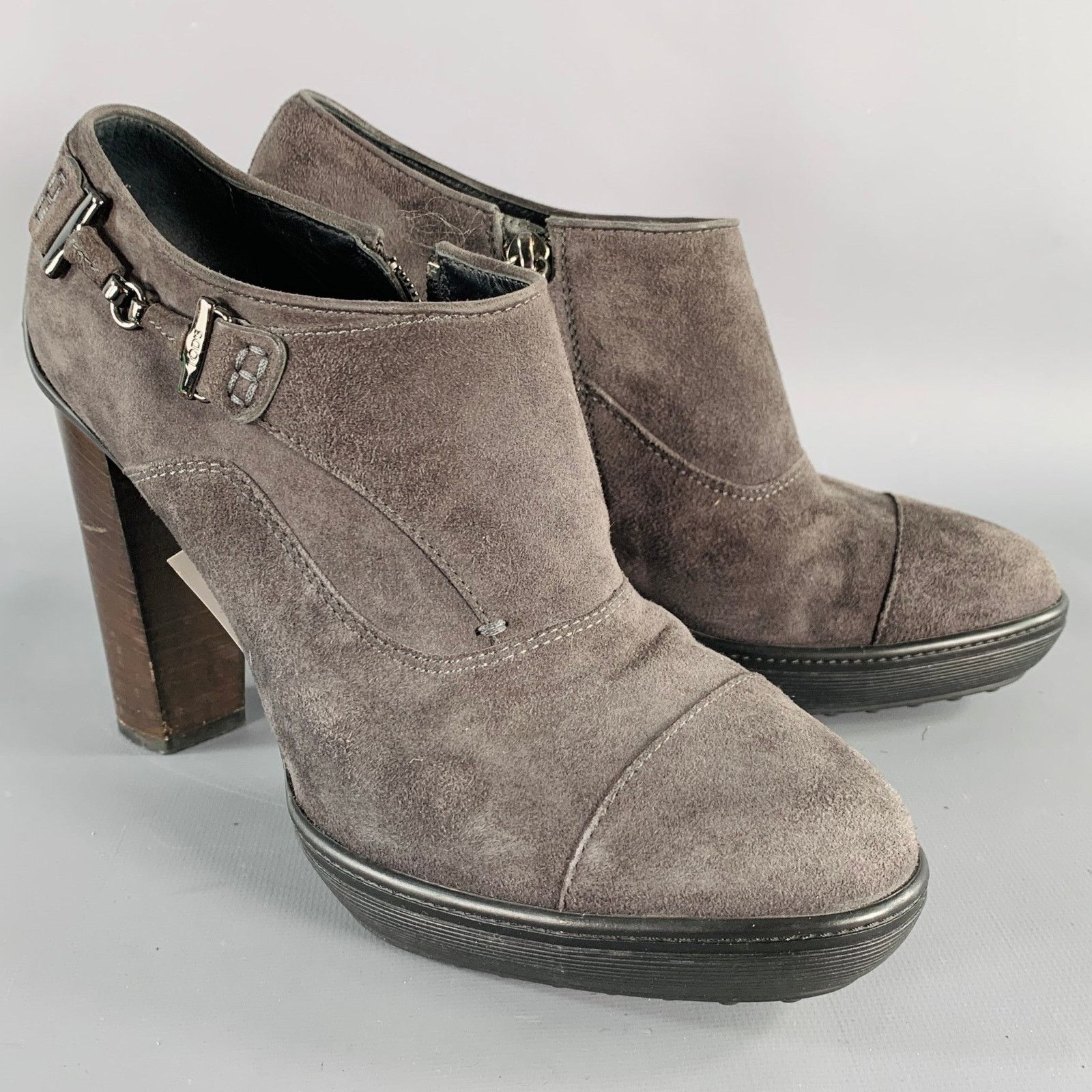 Tod's TOD'S Size 8.5 Grey Suede Platform Stacked Heel Ankle Boots Size US 8.5 / IT 38.5 - 1 Thumbnail