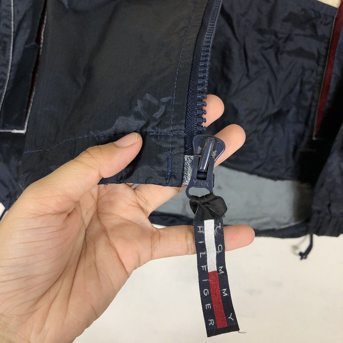 Japanese Brand 🔥90’s VINTAGE SURVIVAL WINDBREAKER JACKET TOMMY HILFIGER Size US S / EU 44-46 / 1 - 13 Thumbnail