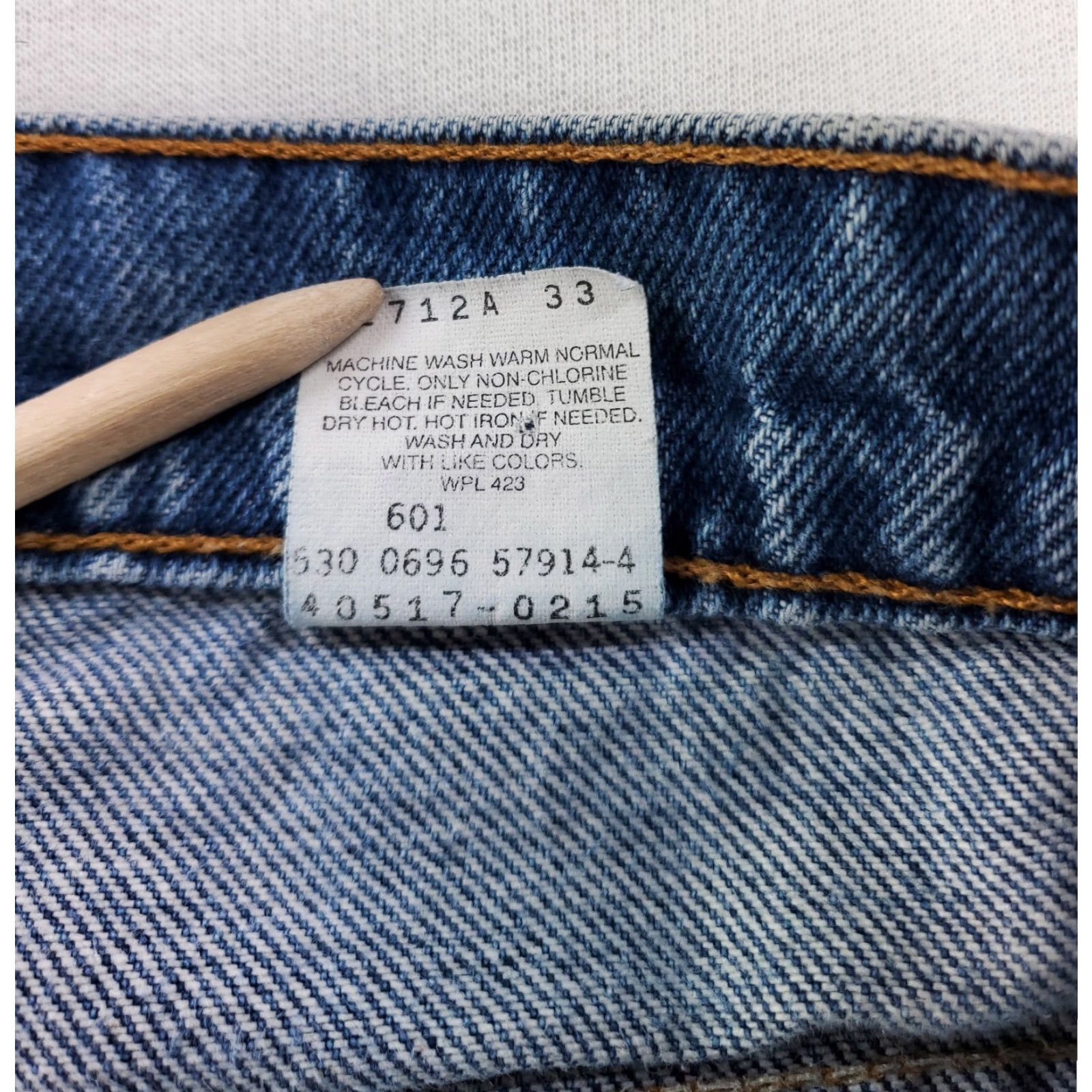 Levi's VINTAGE Levi's 517 Jeans Men Blue Made USA 35x29 Bootcut 90s Orange Tab Mens Size US 35 - 4 Thumbnail