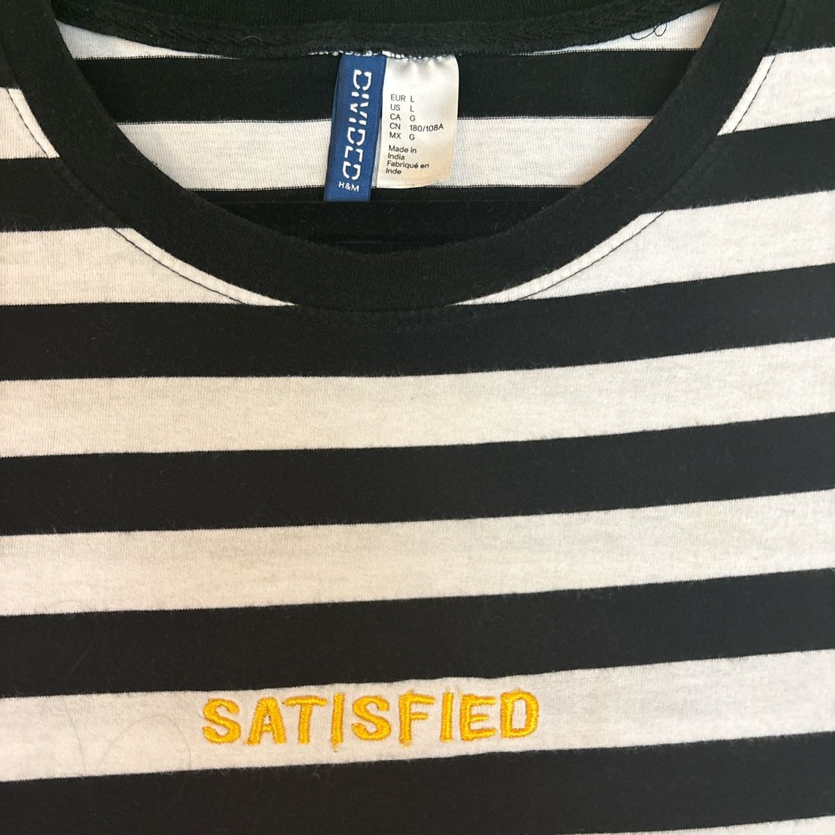 Divided Men’s Black/White Embroidered ‘Satisfied’ Striped Tee Size US L / EU 52-54 / 3 - 3 Thumbnail