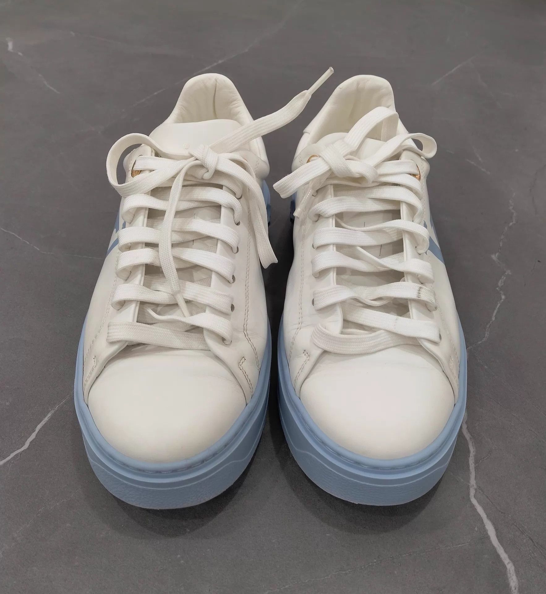 Louis Vuitton LV Time Out Lace-Up Sneaker EU 37 95 New Size US 6.5 / IT 36.5 - 4 Thumbnail