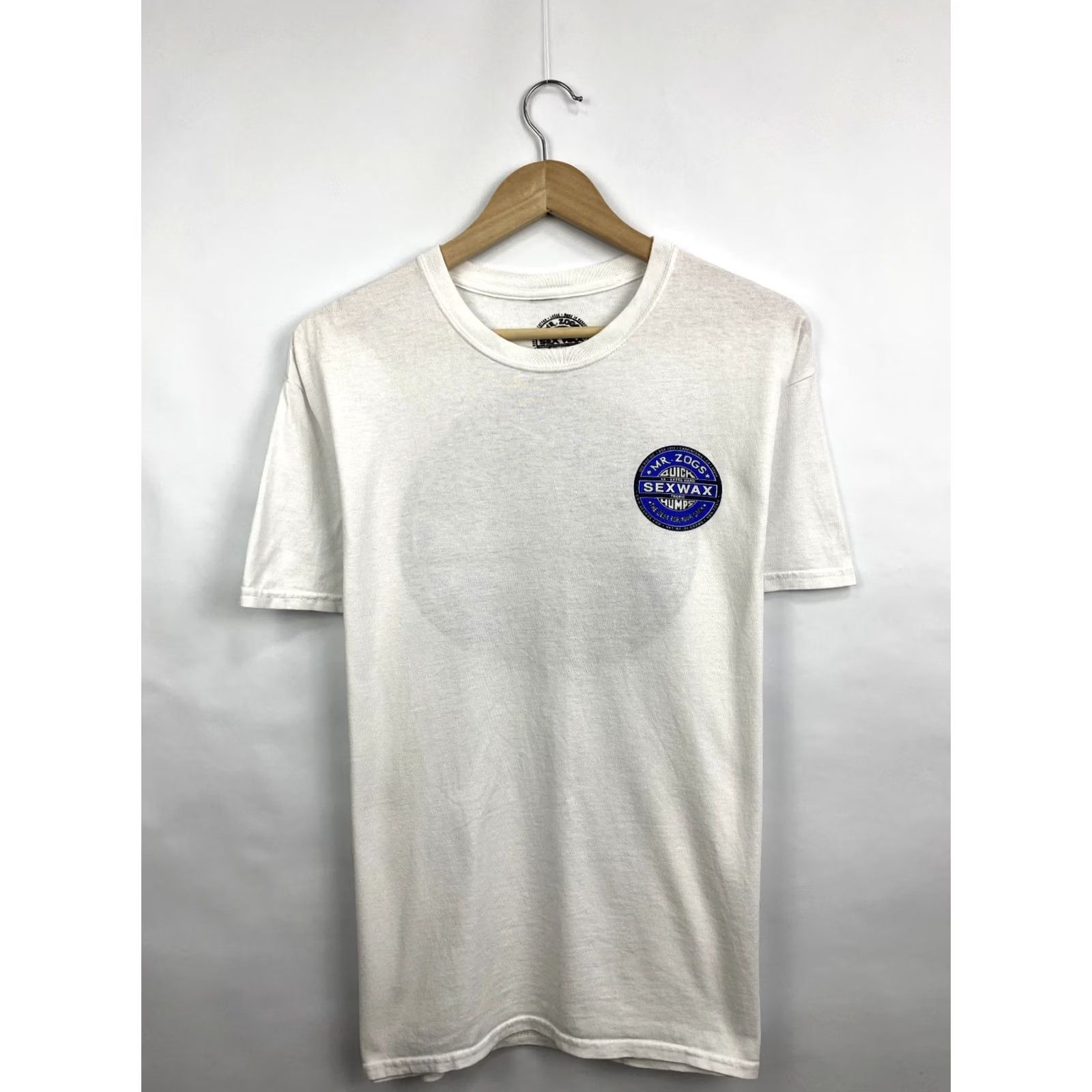 Gildan VINTAGE 90S Mr Zogs SEX WAX Surfboards Skate T Shirt rare L White Mens T-Shirt Size US L / EU 52-54 / 3 - 5 Thumbnail
