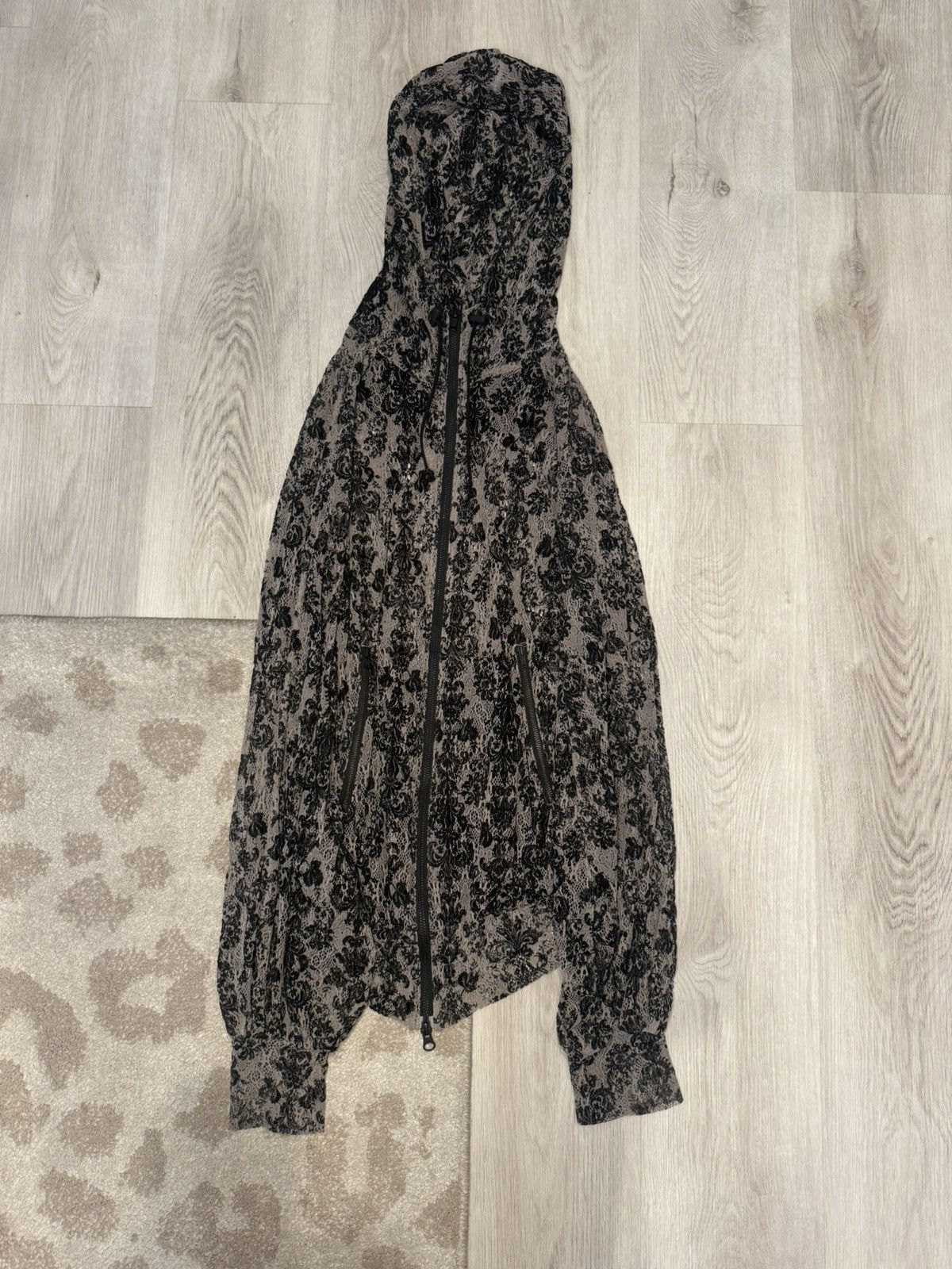 If Six Was Nine lace velvet hoodie!! Size US S / EU 44-46 / 1 - 1 Thumbnail