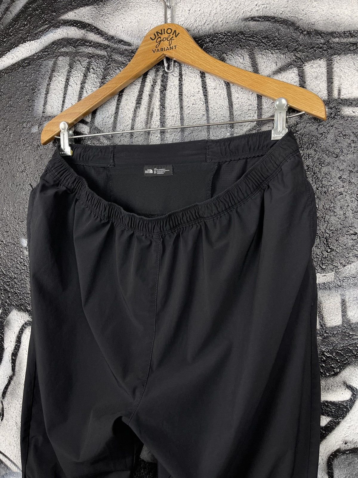 The North Face The North Face UPF 40+ Lightweight Active Pants Men’s Size L Size US 34 / EU 50 - 7 Thumbnail