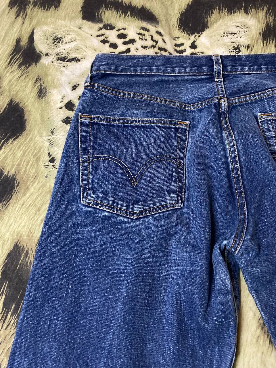 Levi's × Vintage Vintage Levi's 501 Distressed Light Wash Jeans Size US 36 / EU 52 - 14 Thumbnail