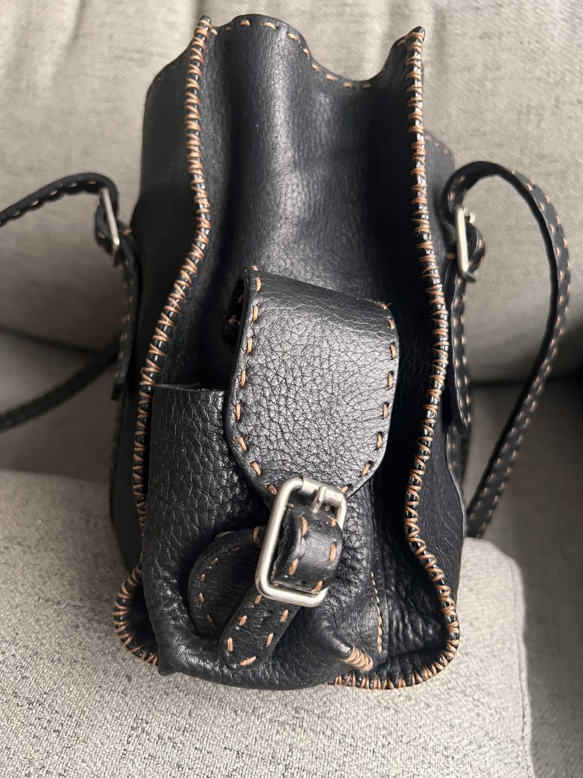 Fendi Fendi Selleria Black Leather Shoulder Bag Size ONE SIZE - 6 Thumbnail