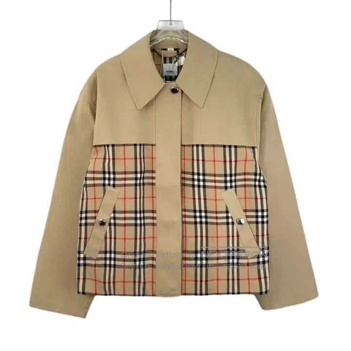 Burberry Burberry Brown Check Cotton Jacket. Size US S / EU 44-46 / 1 - 1 Thumbnail