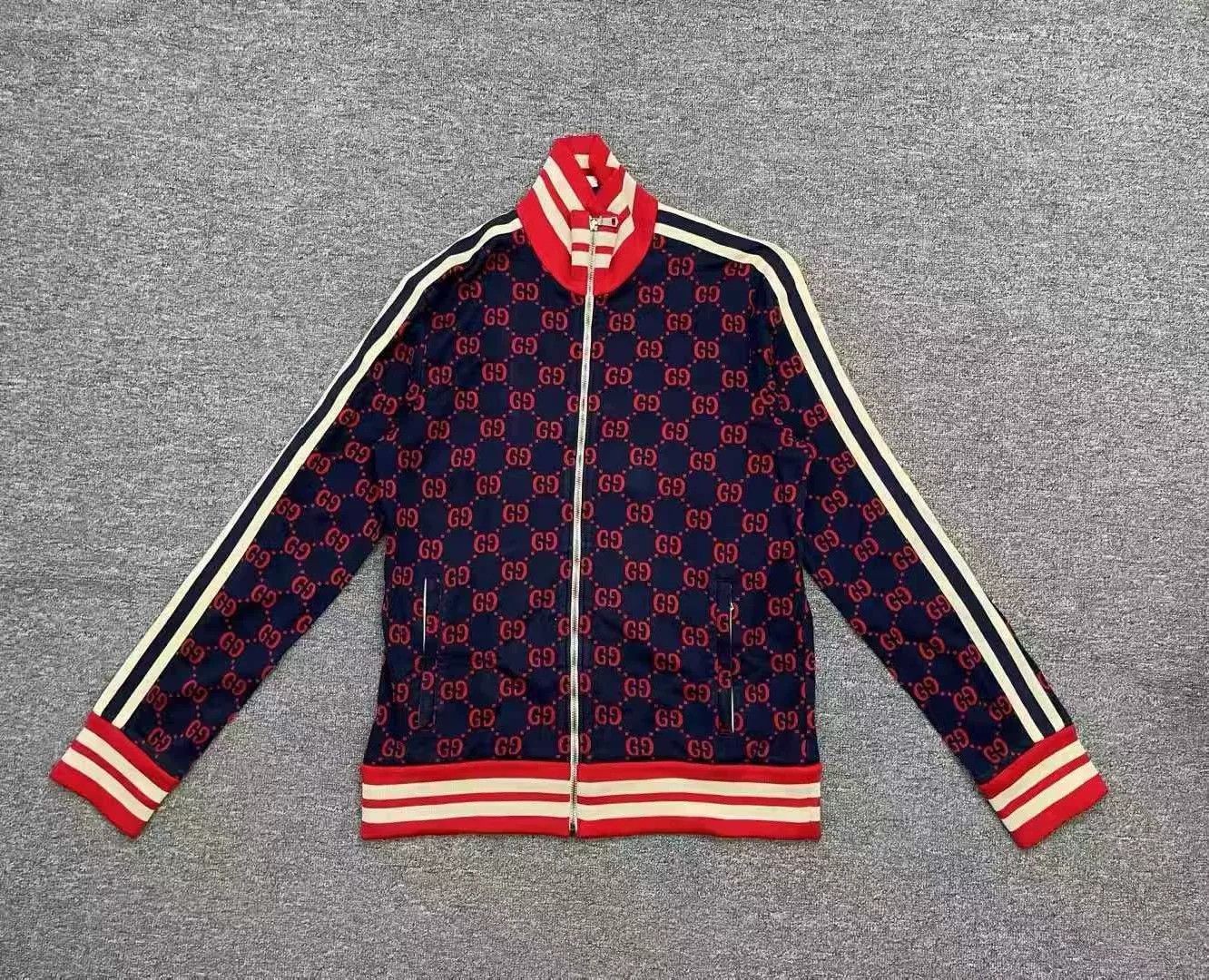 Gucci gucci red blue logo jacket size xl Size US XL / EU 56 / 4 - 1 Thumbnail
