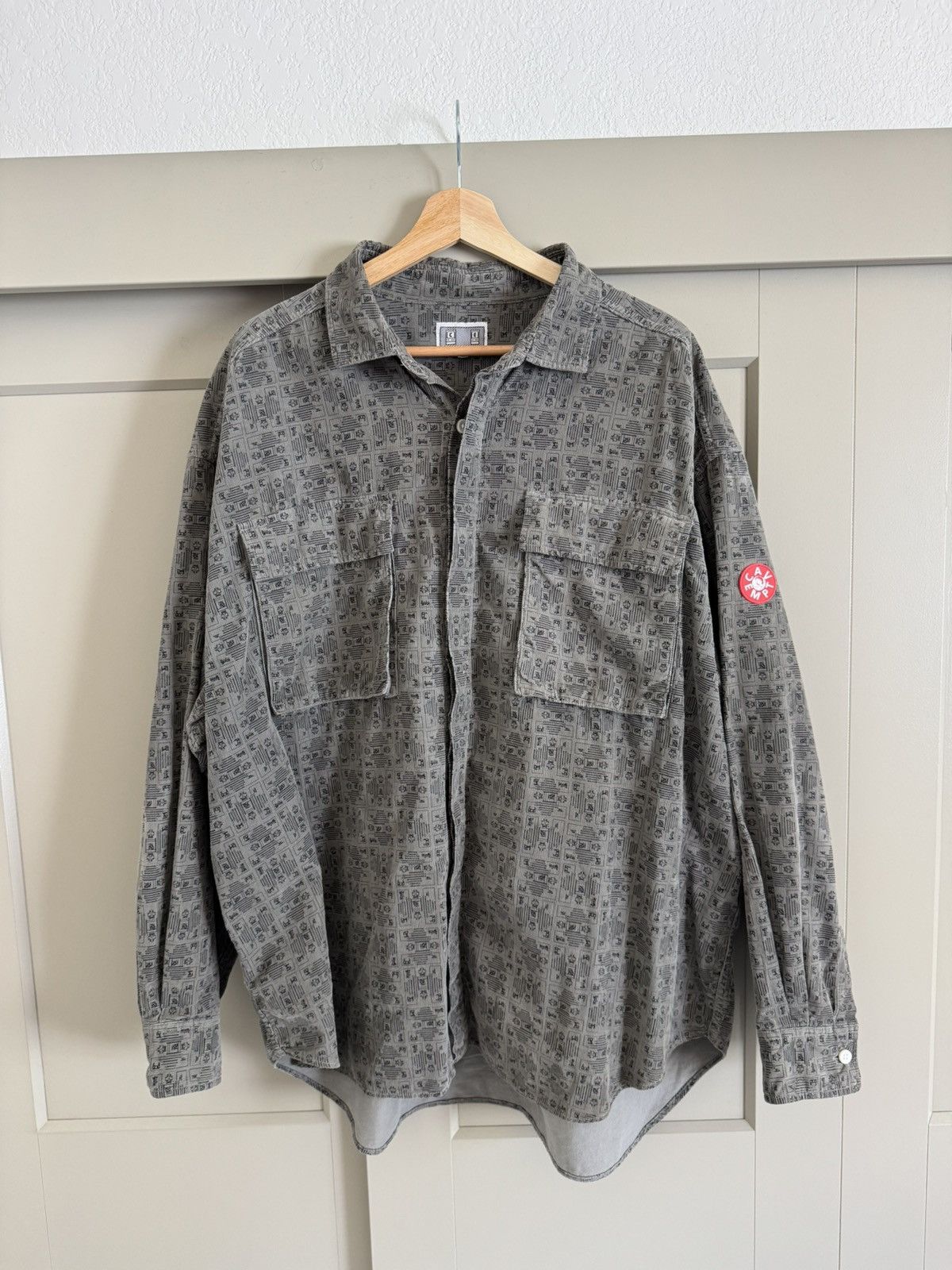 Cav Empt CE corduroy shirt size XL Size US XL / EU 56 / 4 - 1 Thumbnail