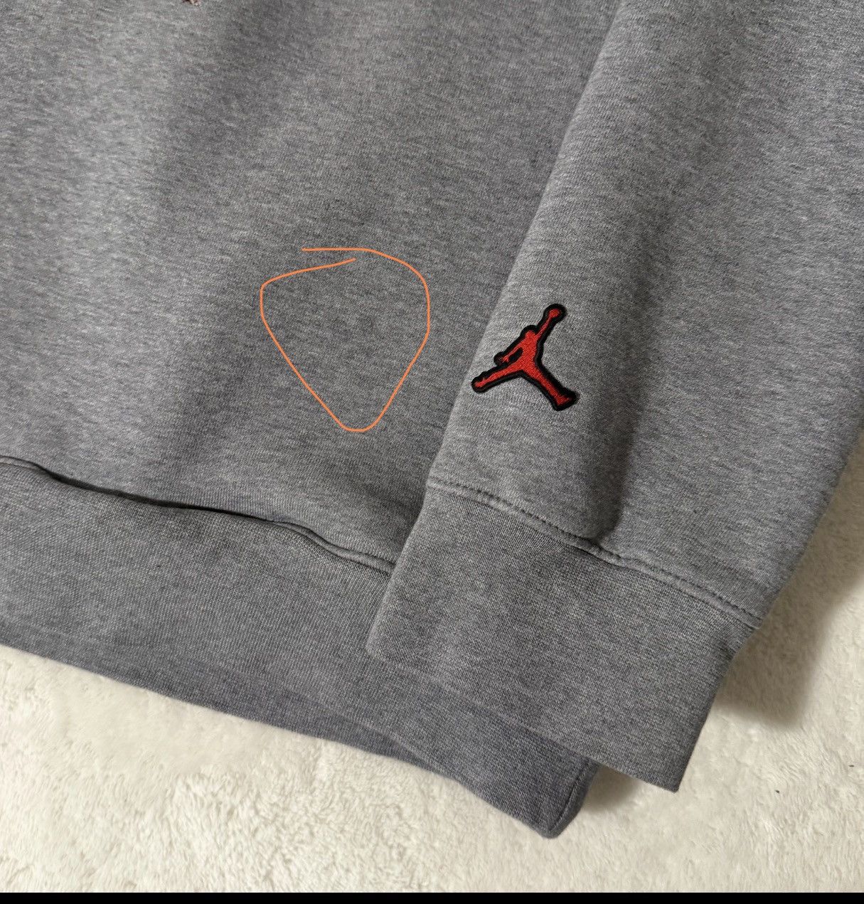 Jordan Brand Jordan Essentials Pixelated Hoodie Gray Size US L / EU 52-54 / 3 - 4 Thumbnail