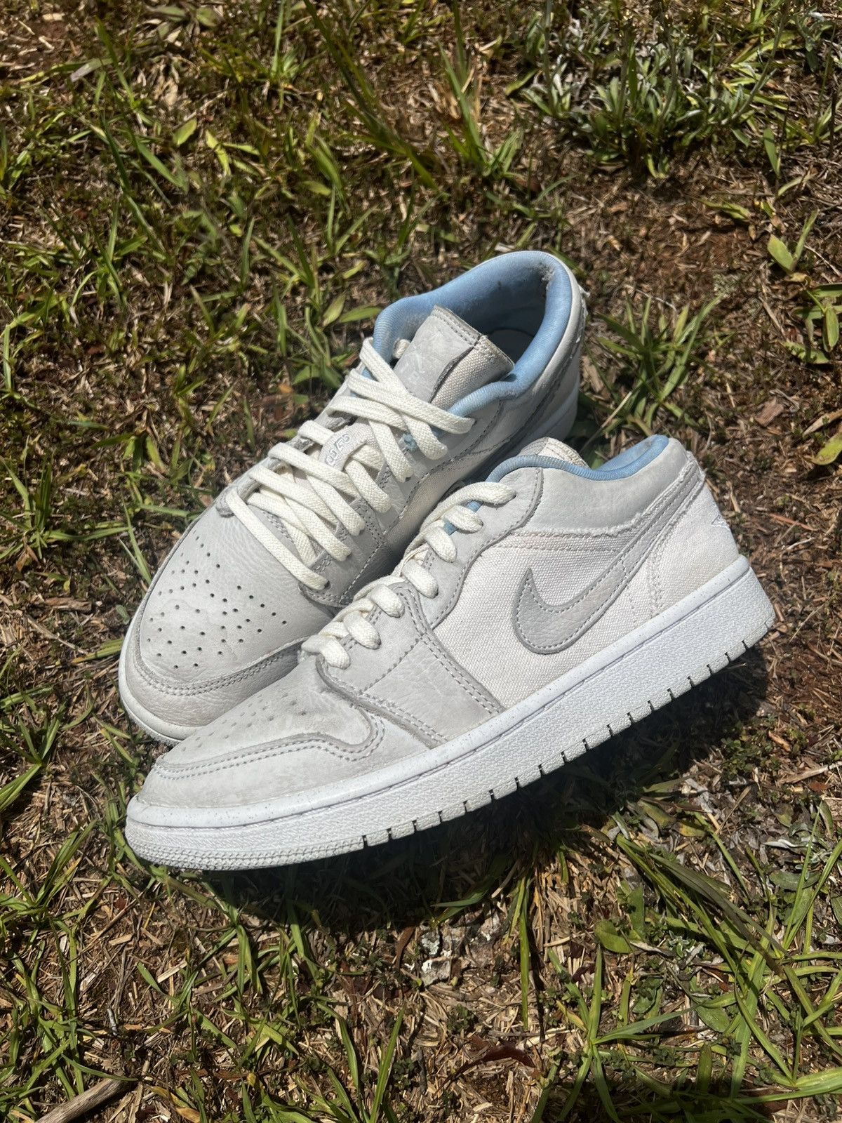 Jordan Brand CLEAN Air Jordan 1 Low size 7.5 Mens Sail Blue Retro shoes Size US 7.5 / EU 40-41 - 1 Thumbnail