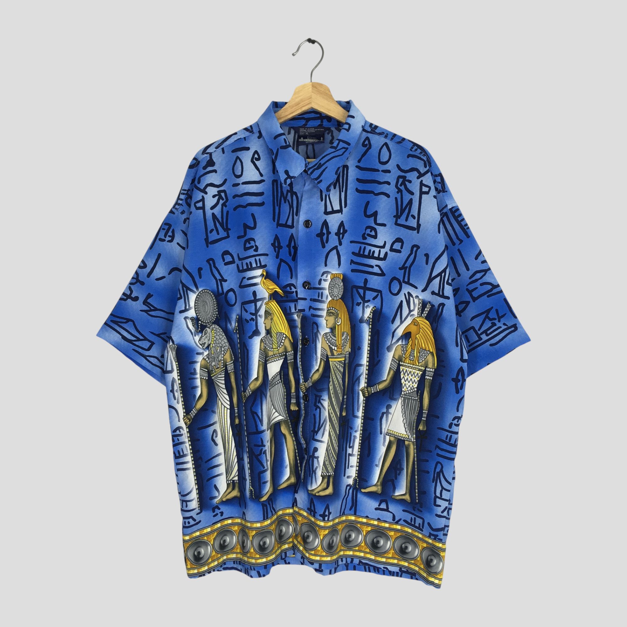 Arts & Science Vintage Retro Baroque Overprinted Graphic Shirt Blue Size US XL / EU 56 / 4 - 1 Thumbnail