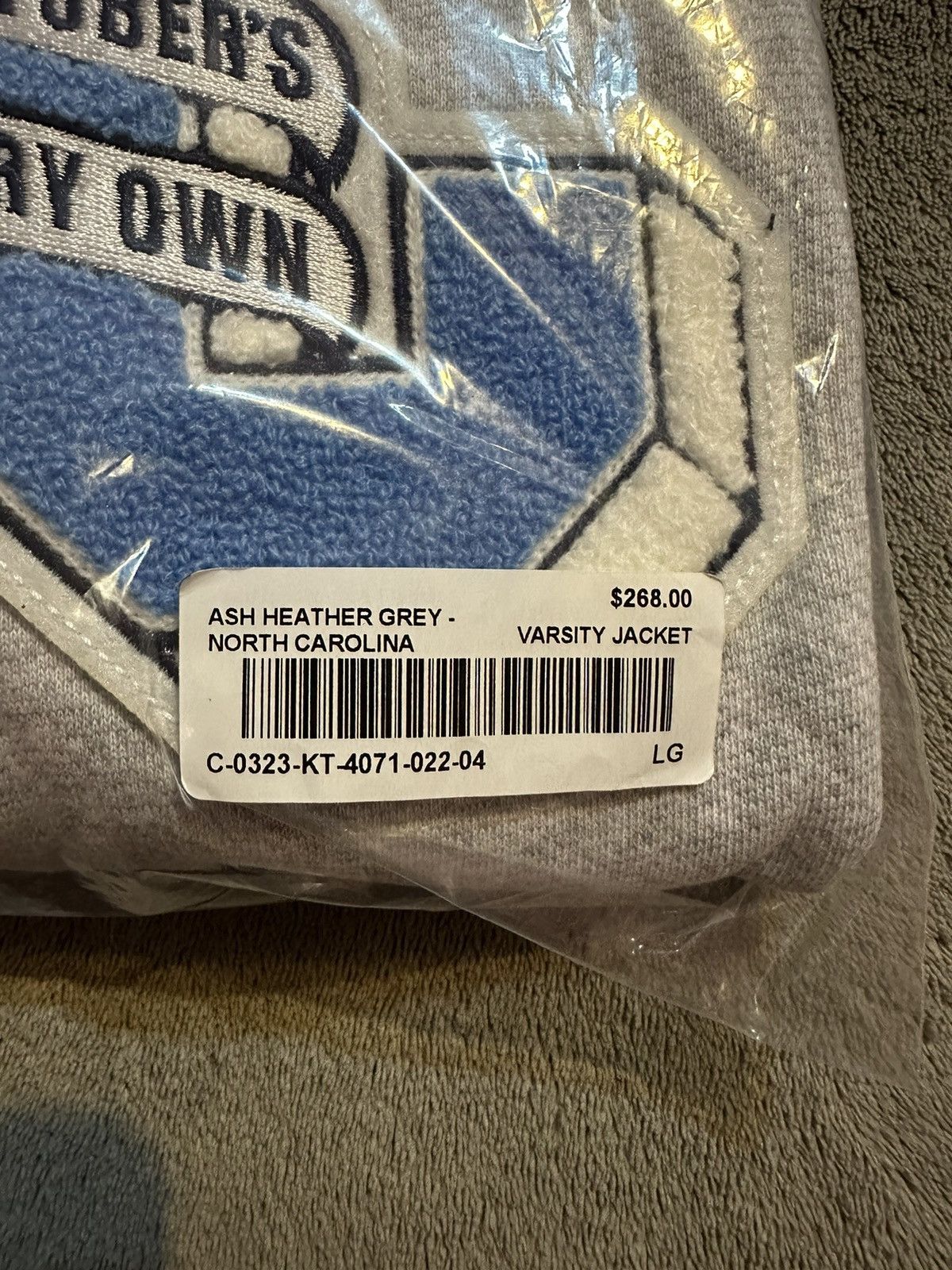 NCAA × October's Very Own OVO x NCAA NORTH CAROLINA TAR HEELS VARSITY JACKET BRAND NEW Size US L / EU 52-54 / 3 - 7 Thumbnail