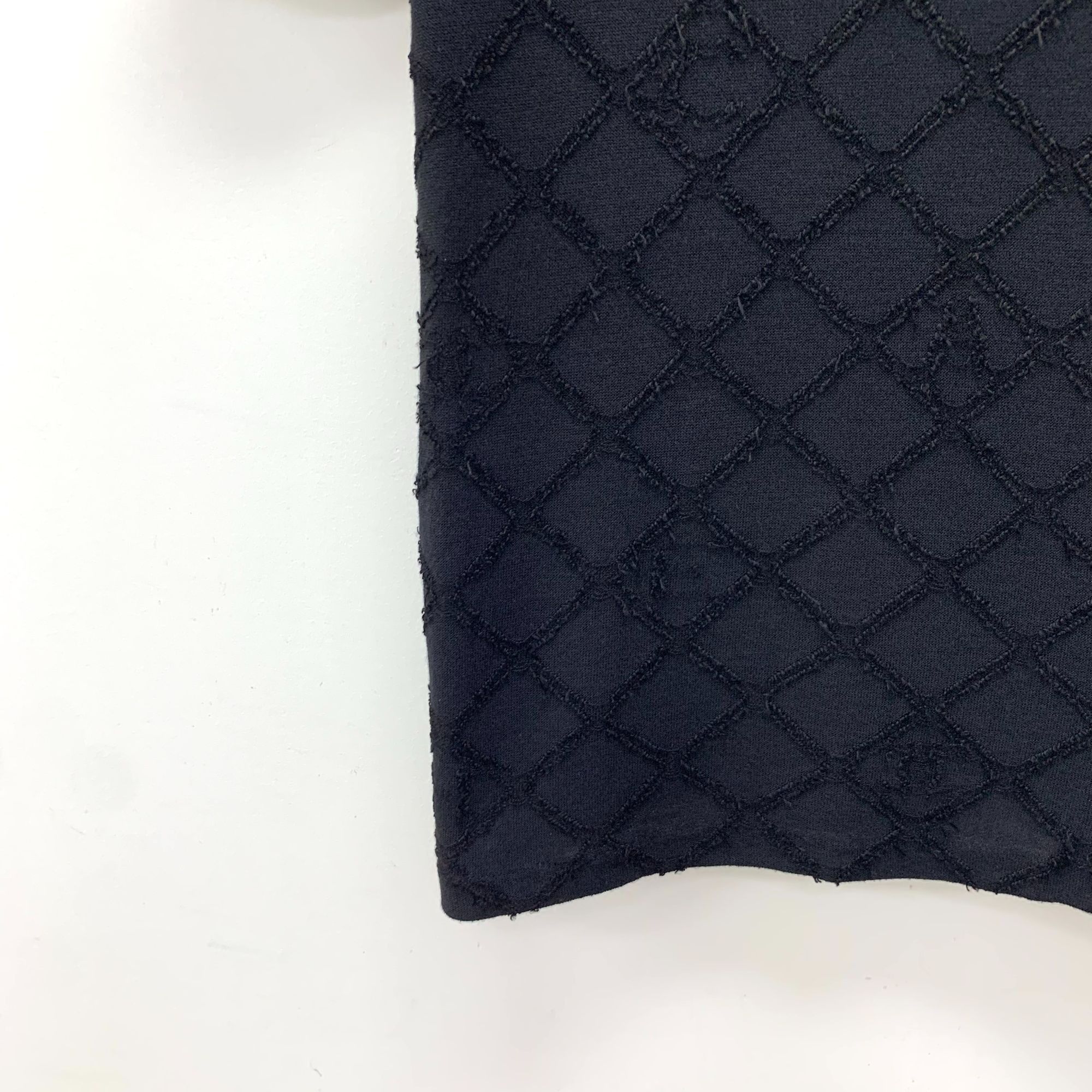 Chanel Chanel Black Diamond-Patterned Flocked Cotton Round-Neck Sho Size S / US 4 / IT 40 - 4 Thumbnail