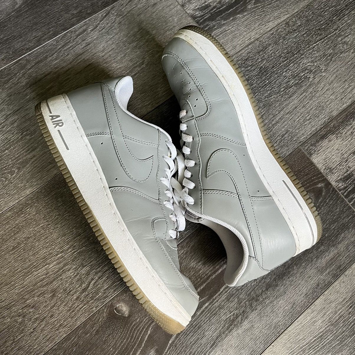 Vintage 2000s Nike Air Force 07 'Medium Grey' Shoes