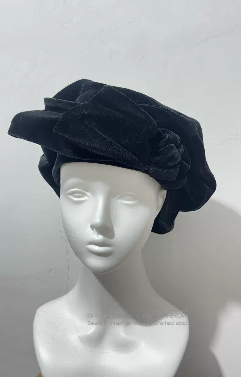 Vivienne Westwood Vivienne Westwood 90s Black Velvet Bow Hat Size ONE SIZE - 1 Thumbnail