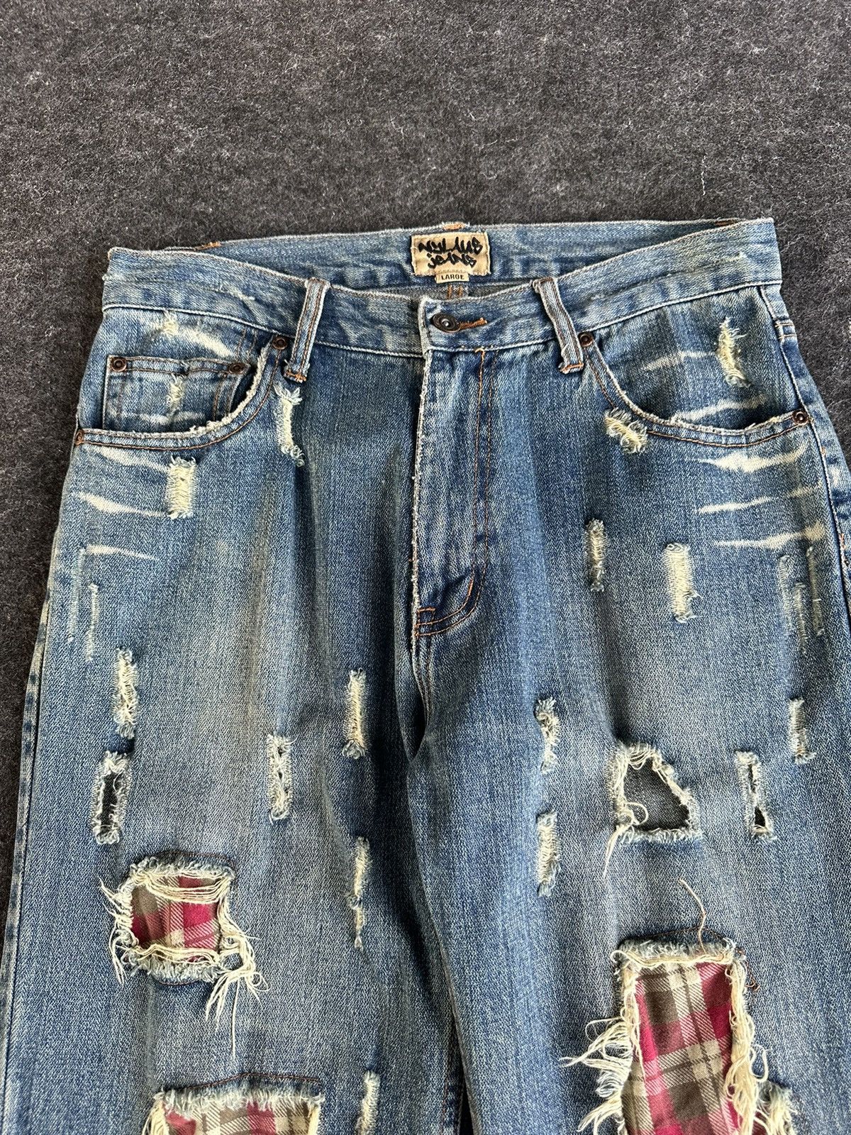 Beauty Beast Vintage Nylaus Japan Patchwork Thrashed Denim 30x33 D331 Size US 30 / EU 46 - 4 Thumbnail