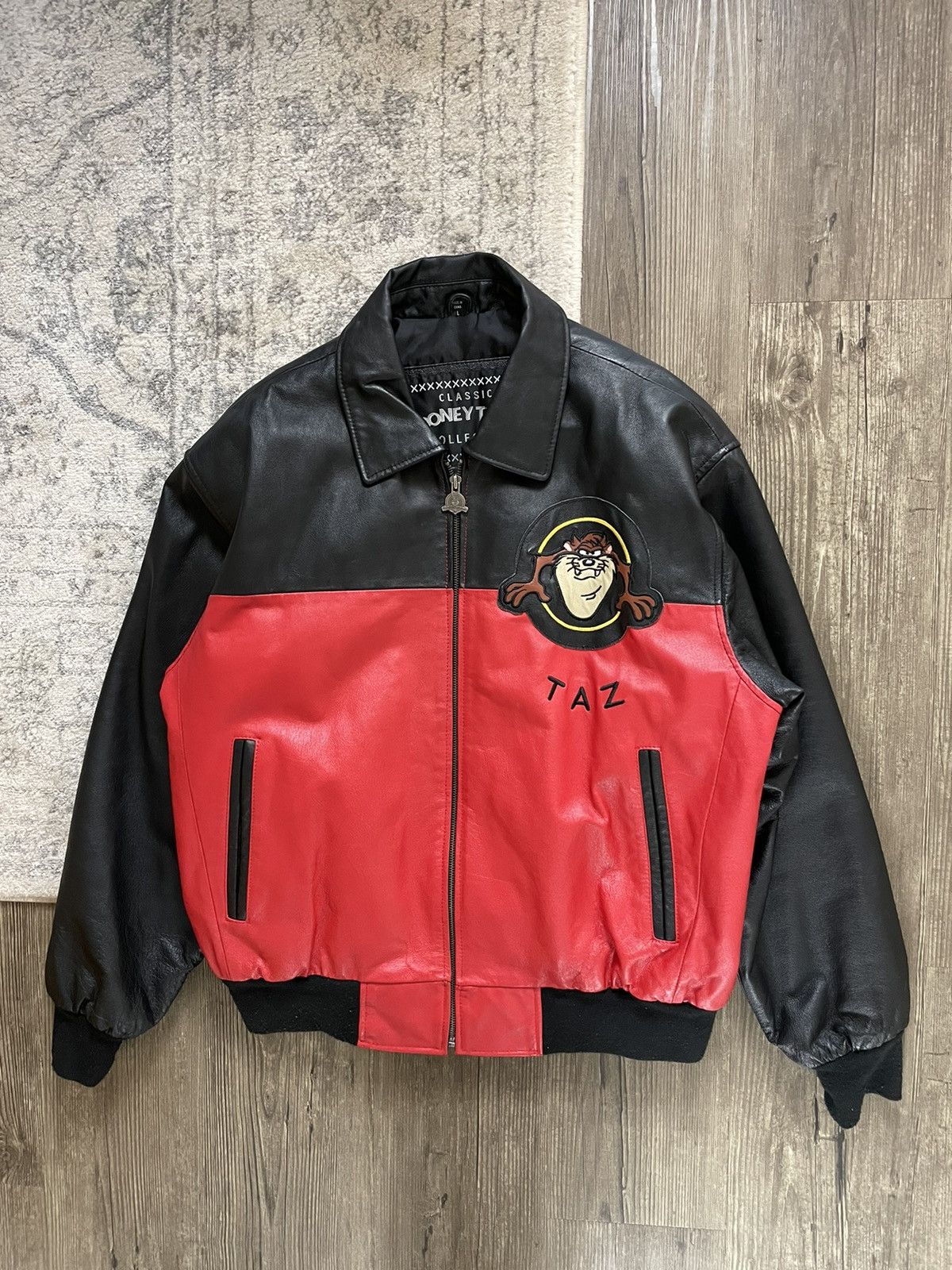 Vintage Vintage 1998 Tasmanian Devil Leather Jacket Size US L / EU 52-54 / 3 - 2 Thumbnail