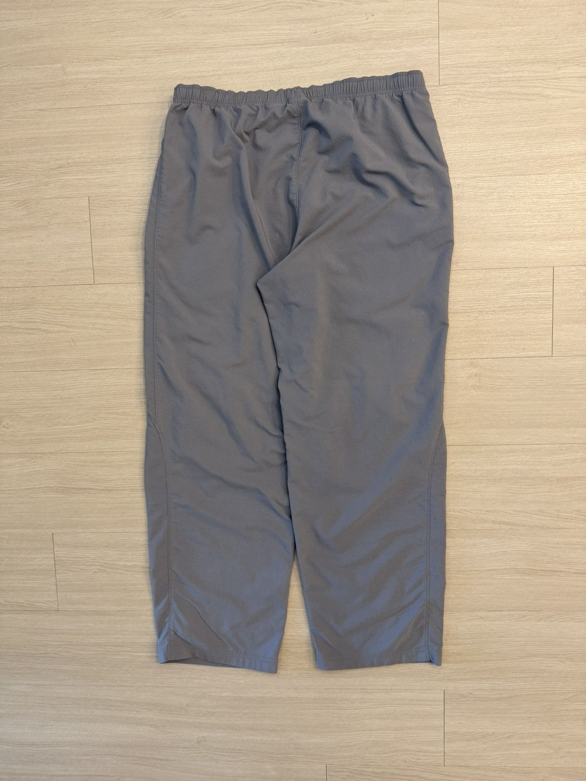 Nike 90’s Nike Grey Windbreaker Pants Size US 34 / EU 50 - 2 Thumbnail
