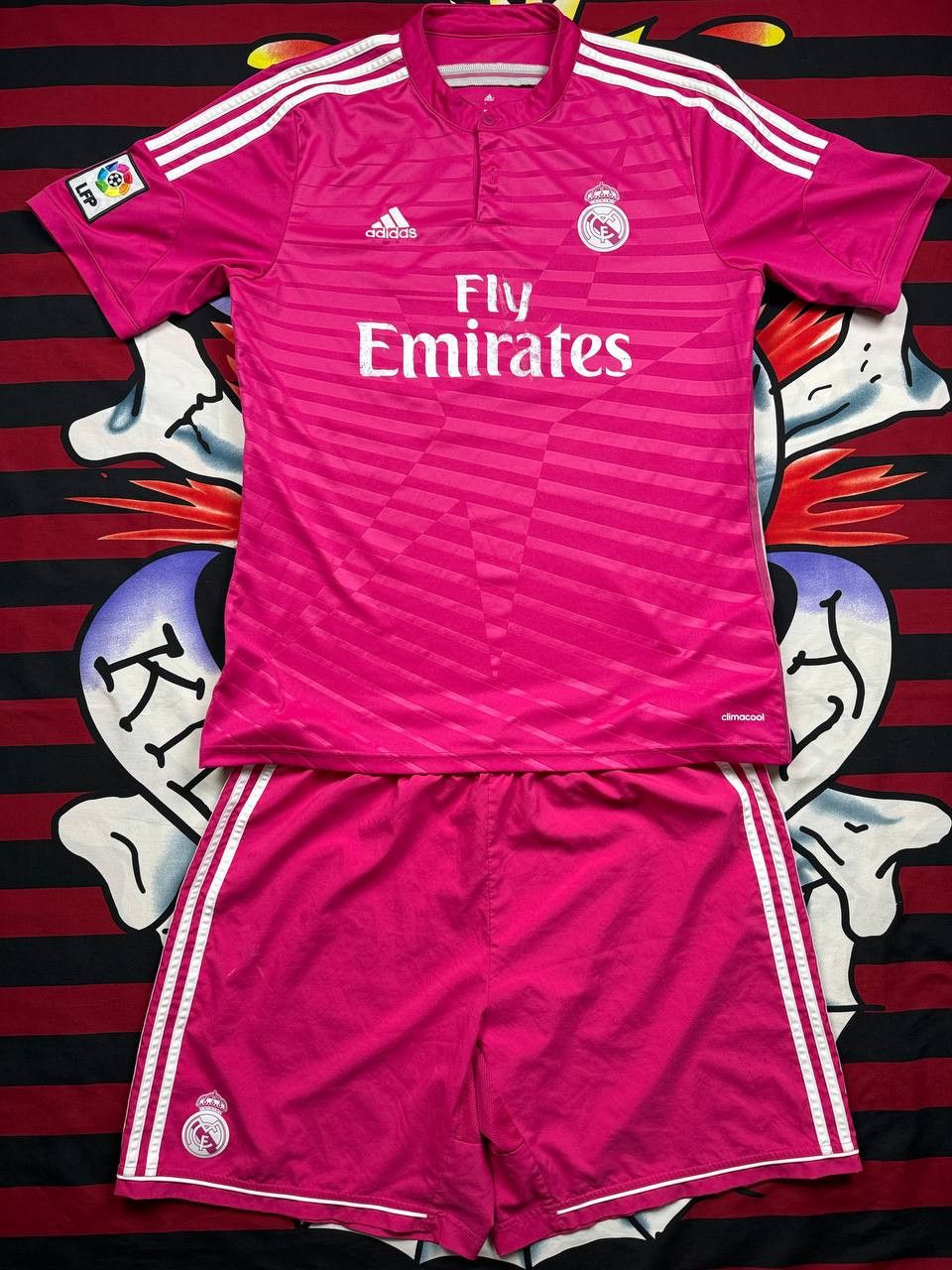 Adidas Adidas Real Madrid #4 Sergio Ramos 2014 Soccer kit jersey XL Size US XL / EU 56 / 4 - 1 Thumbnail