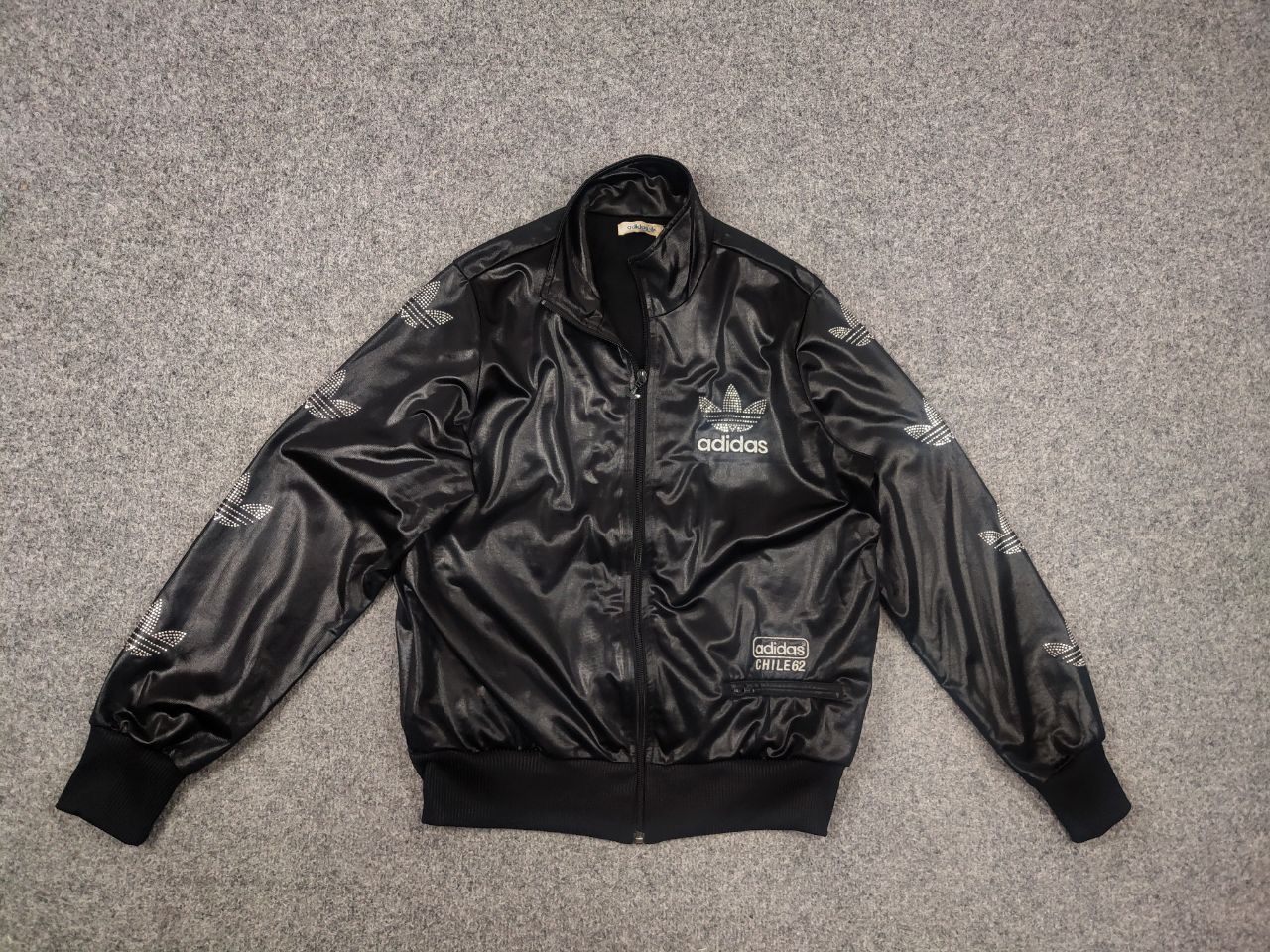 Adidas Vintage Adidas Originals Chile 62 Track Top Zip Jacket Black Size M / US 6-8 / IT 42-44 - 10 Thumbnail