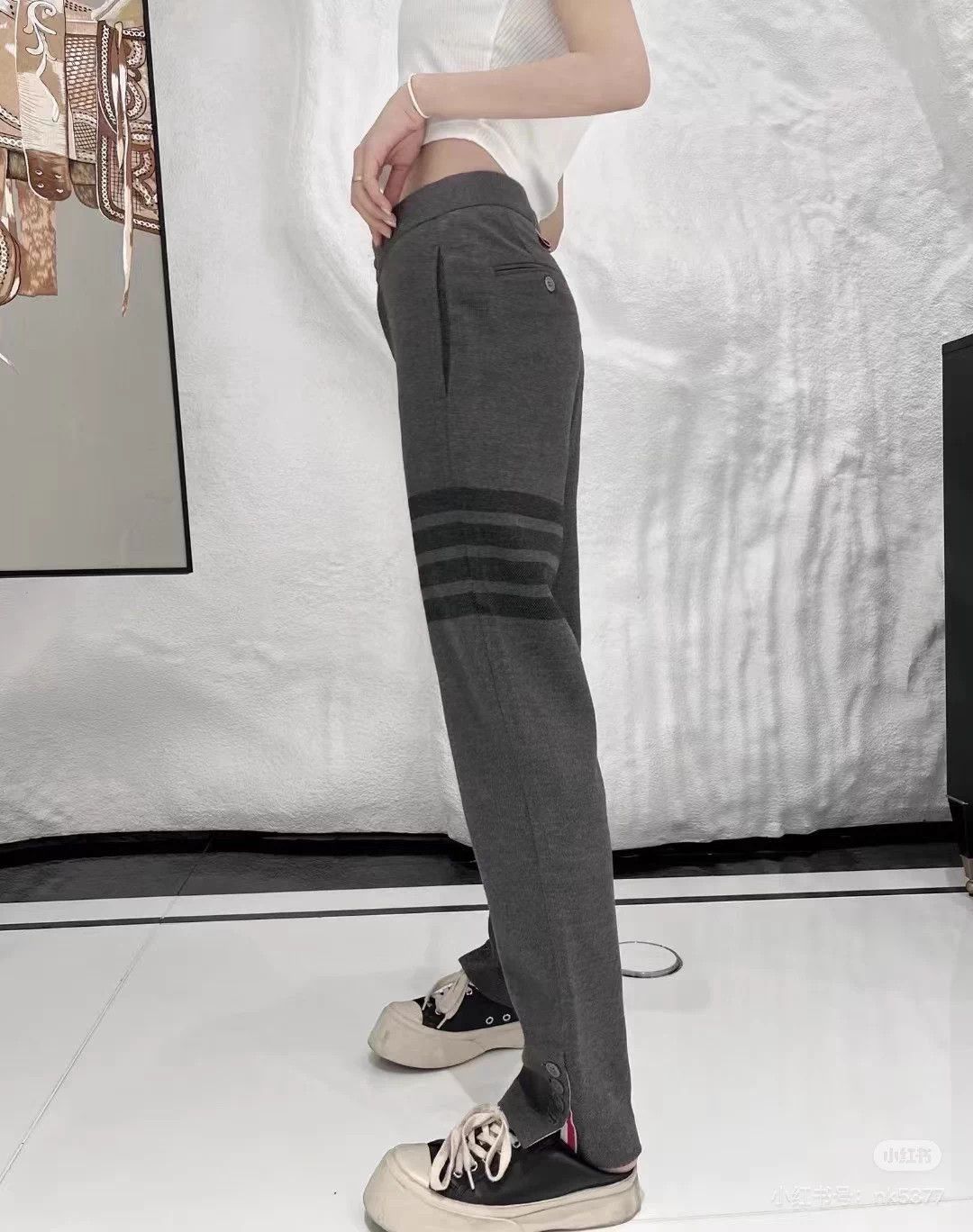 Thom Browne Thom Browne Classic Gray Wool Side Split Trousers 38Mint Size 27" / US 4 / IT 40 - 9 Thumbnail