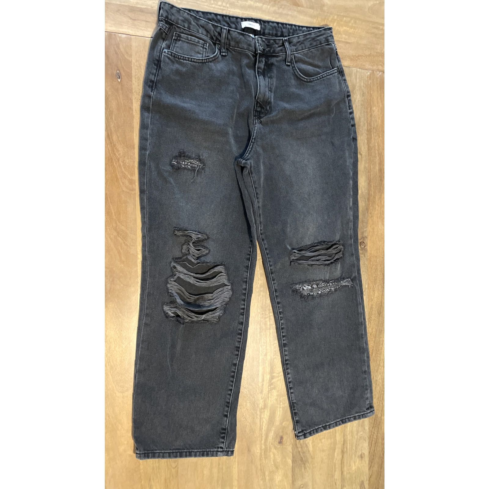 Forever 21 FOREVER 21 Jeans Women's 31 Straight Denim Black 100% Cotton Distressed Zipper Button Pockets Inseam 26" 33x26 NWT Size 24" / US 00 / IT 34 - 2 Thumbnail