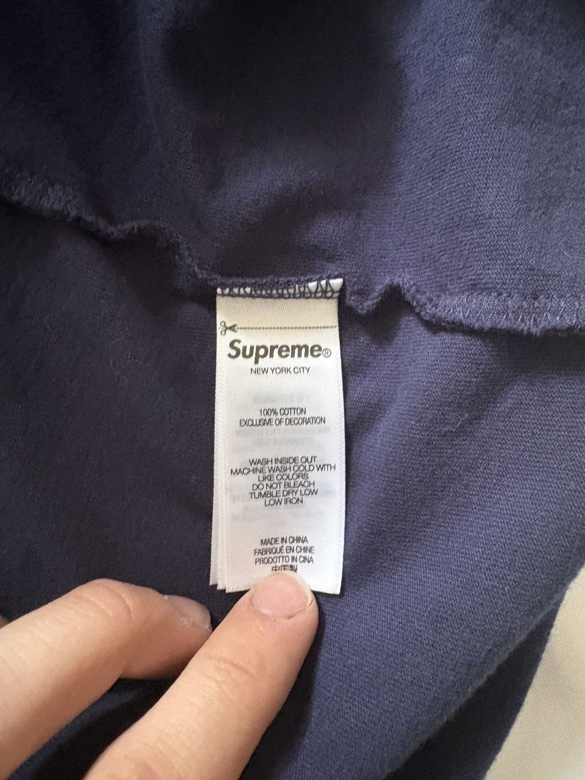 Supreme Supreme Fuck Em S/S Top Navy M Size US M / EU 48-50 / 2 - 5 Thumbnail