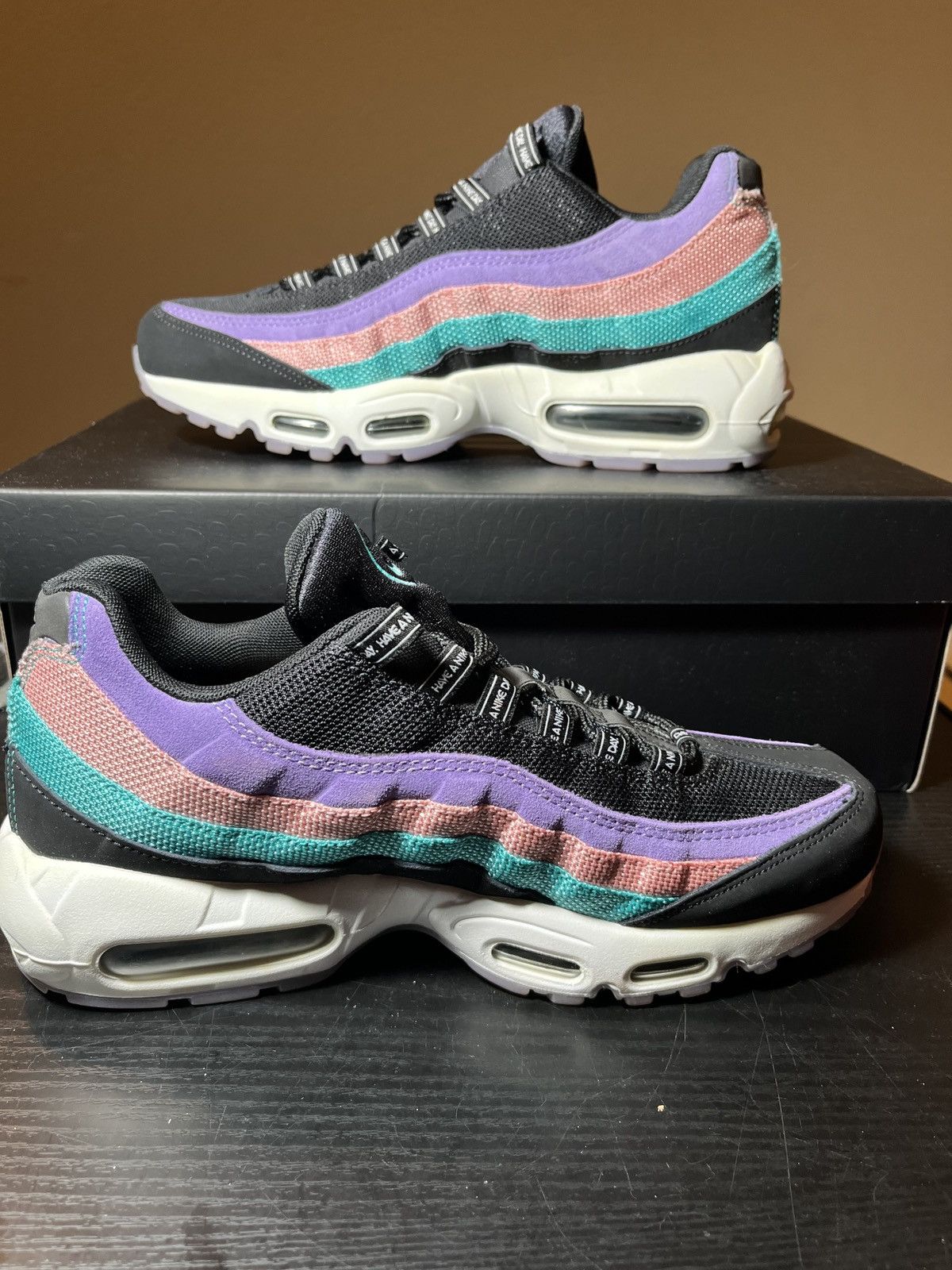 Nike Size 8.5 - Nike Air Max 95 Have A Nike Day 📦FAST SHIPPING📦 Size US 8.5 / EU 41-42 - 2 Thumbnail