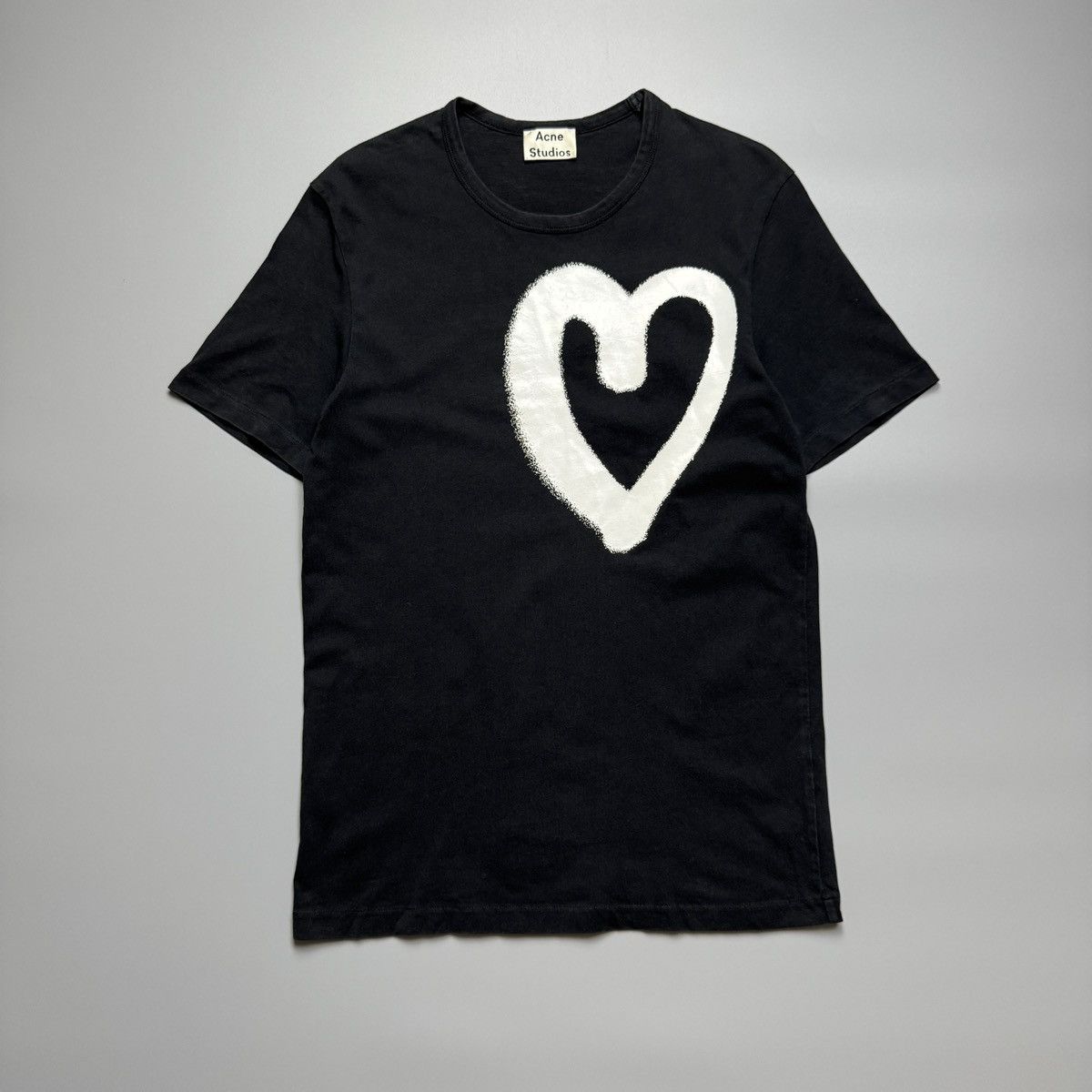 Acne Studios Acne Studios - Heart Paint Boxy Fit Tshirt Size S / US 4 / IT 40 - 1 Thumbnail