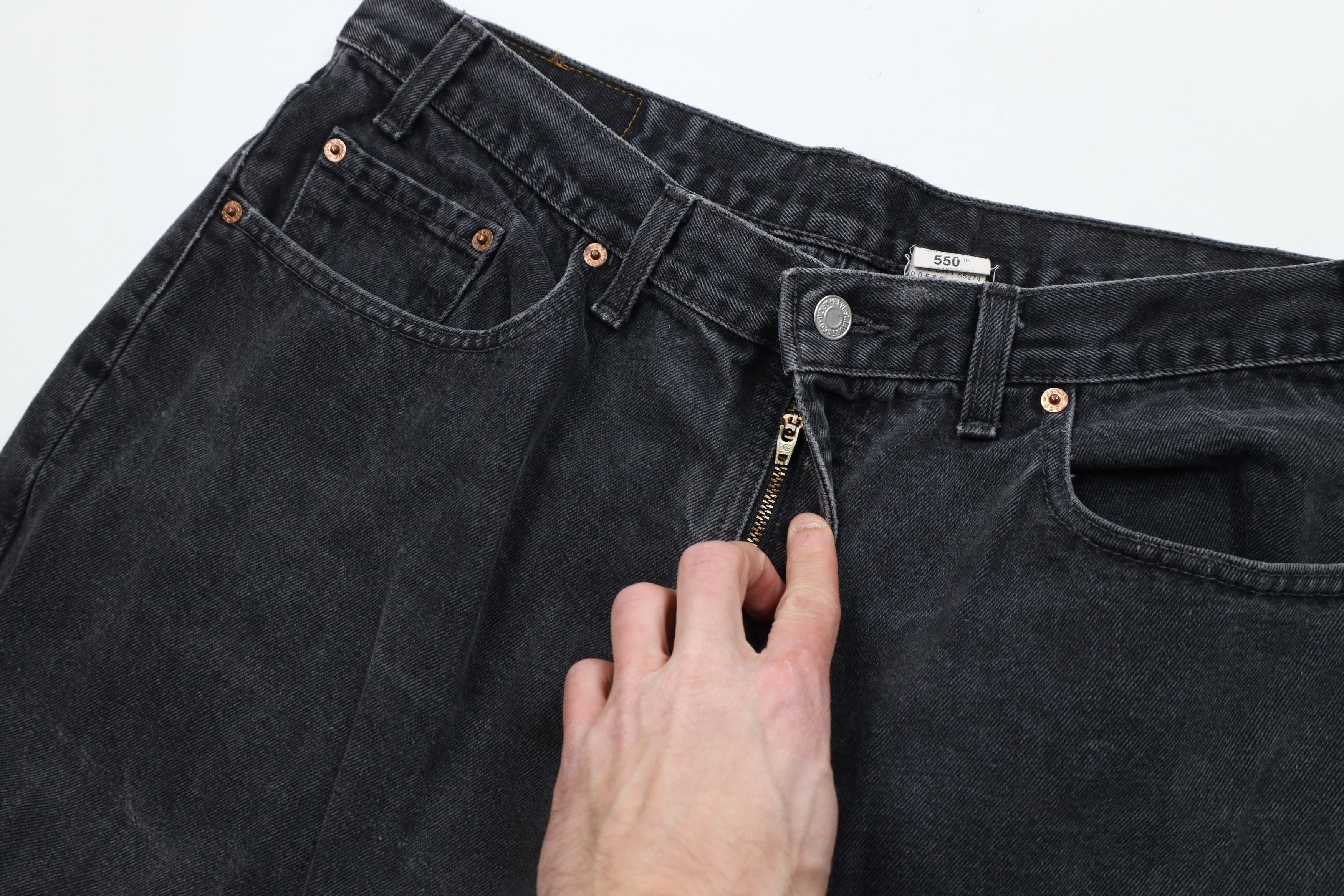 Levi's Vintage 90s Levis 550 Relaxed Fit Denim Jeans Black Cotton Size US 40 / EU 56 - 7 Thumbnail